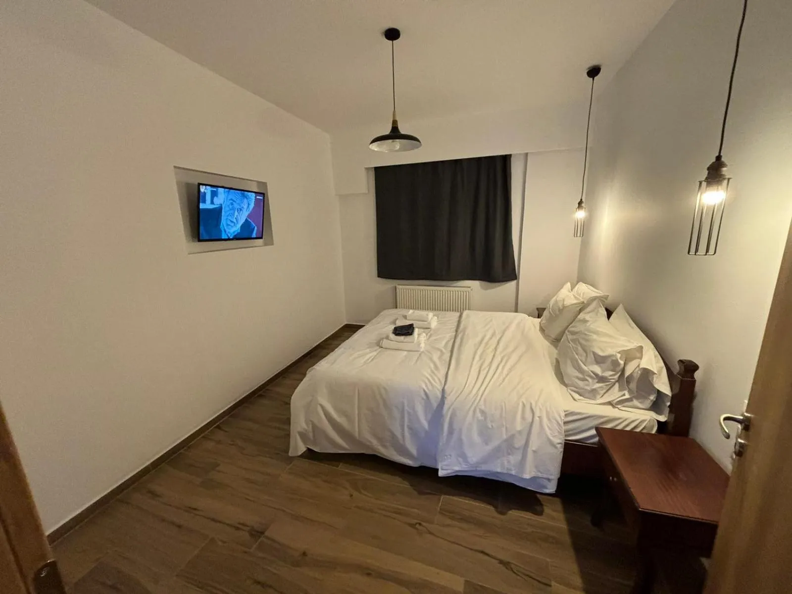 Bedroom, Bed in Tzovolos Apartments