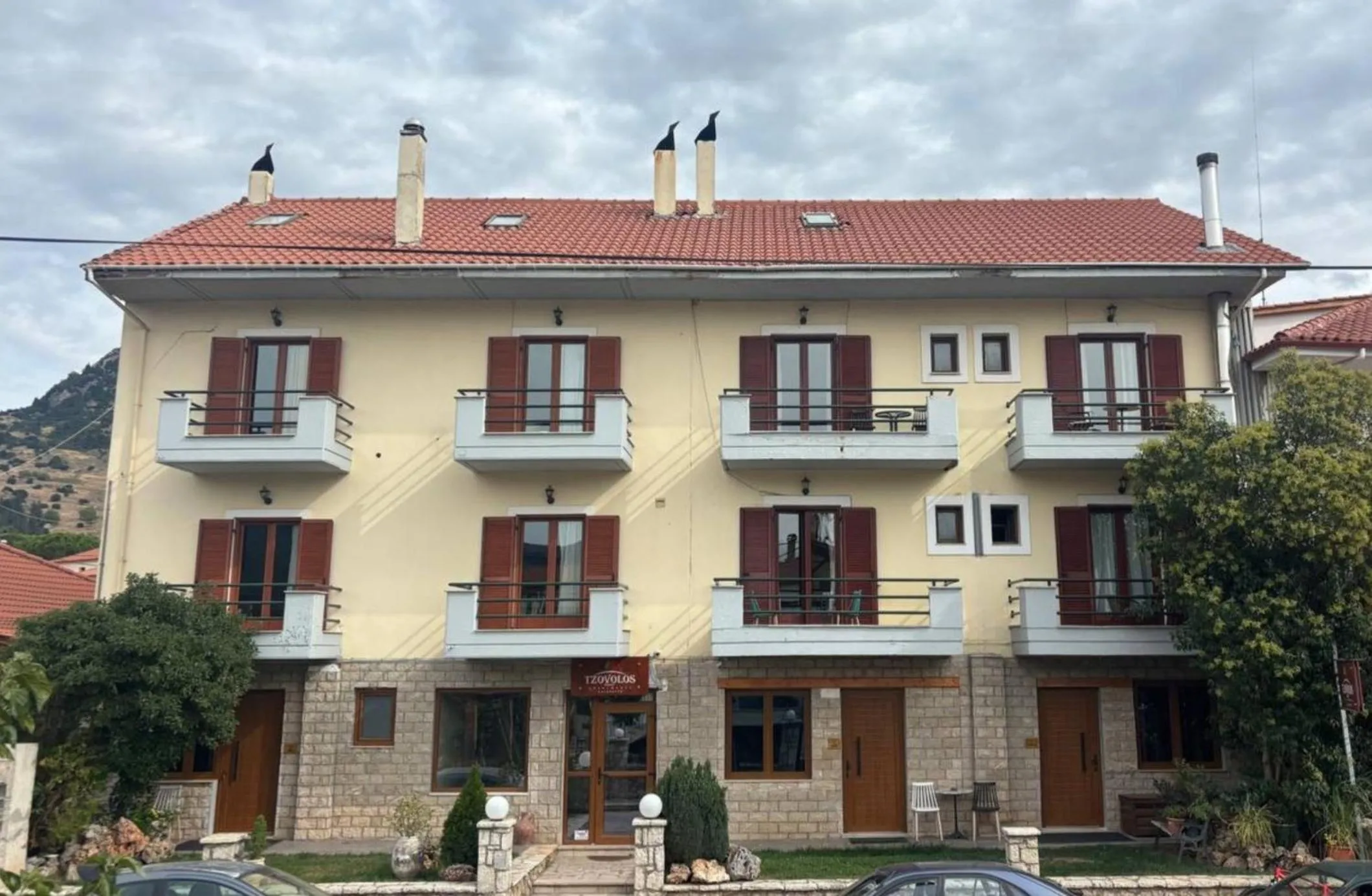 Property building in Tzovolos Apartments