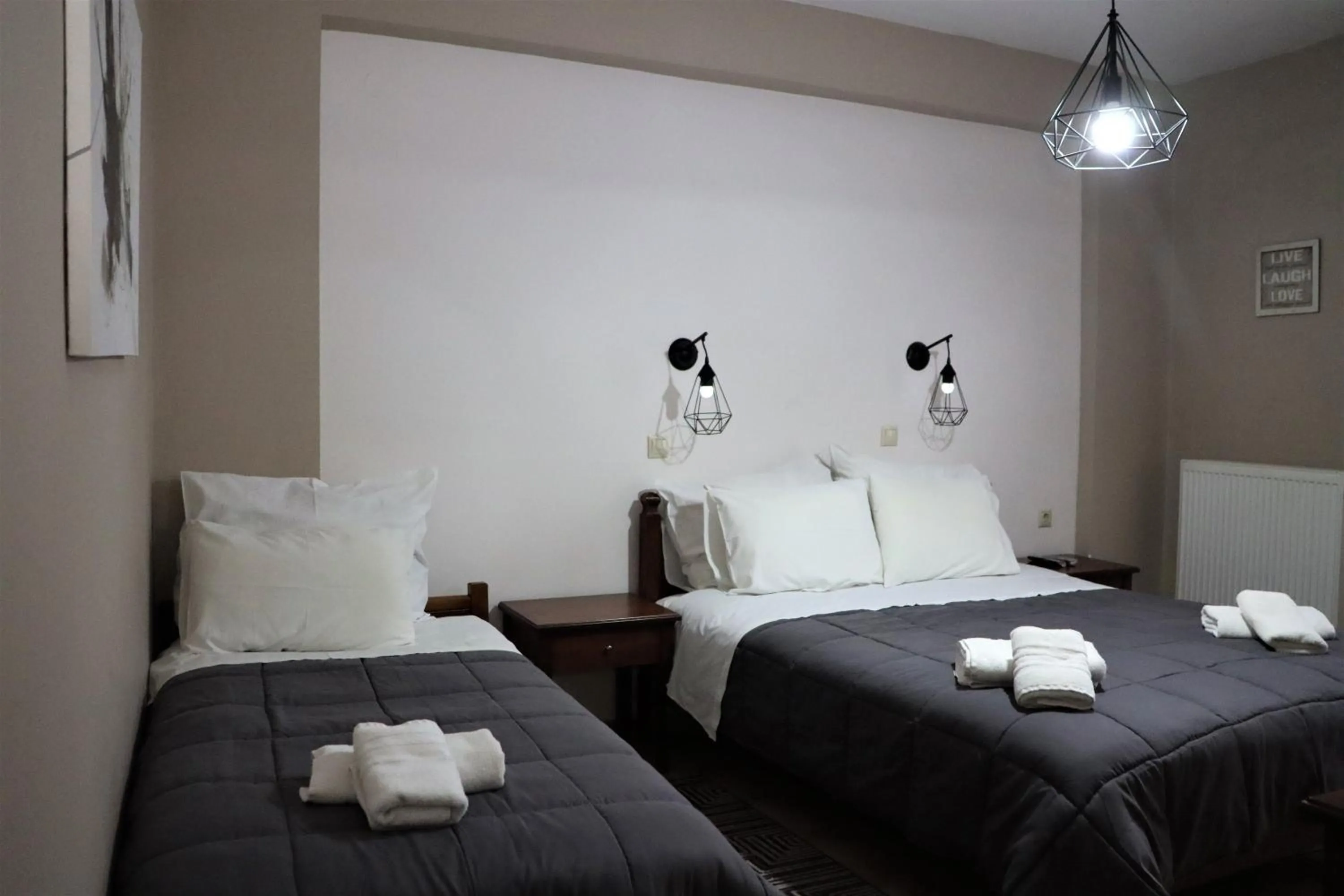 Bedroom, Bed in Tzovolos Apartments