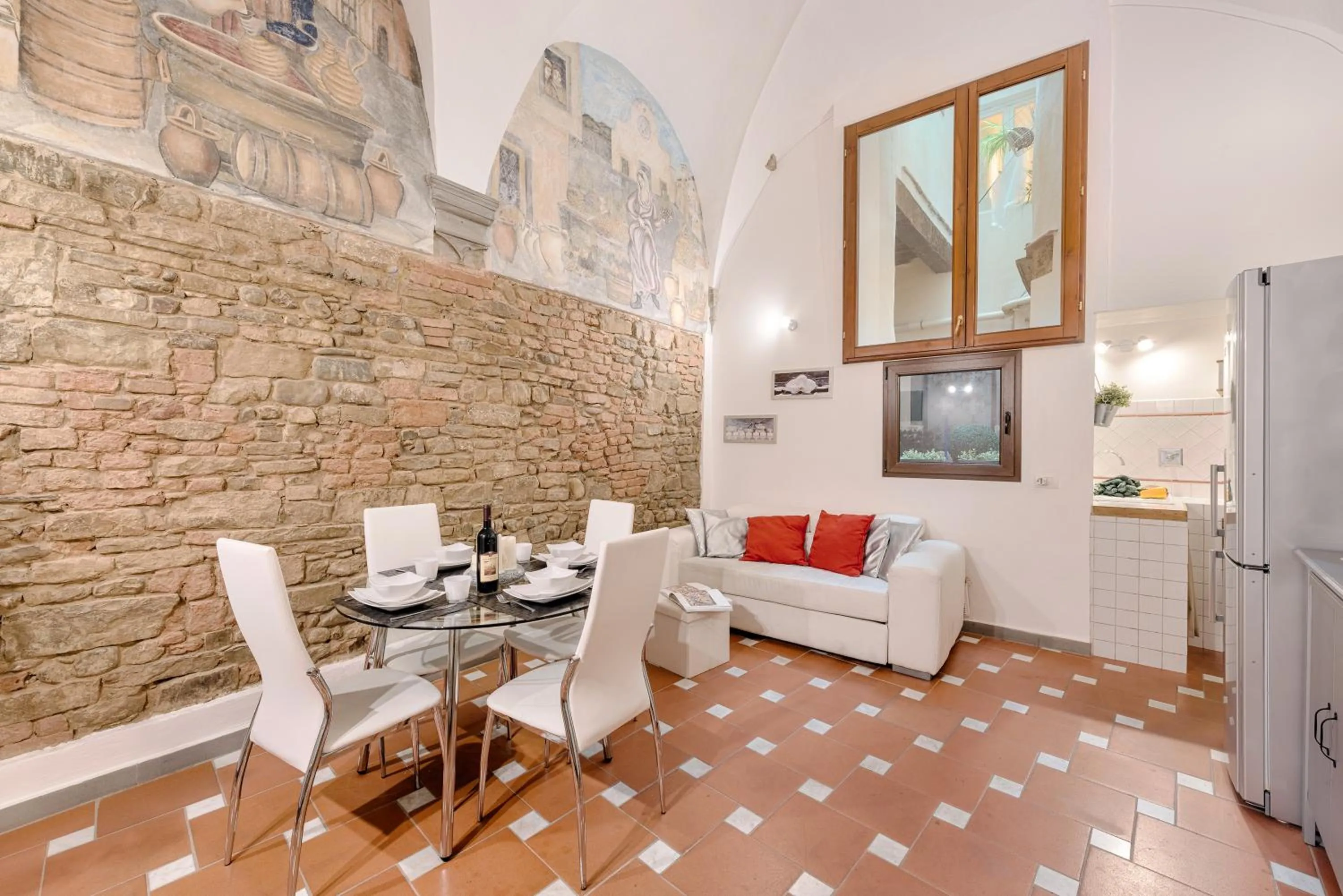 Living room in Santo Spirito Frescos by Mmega