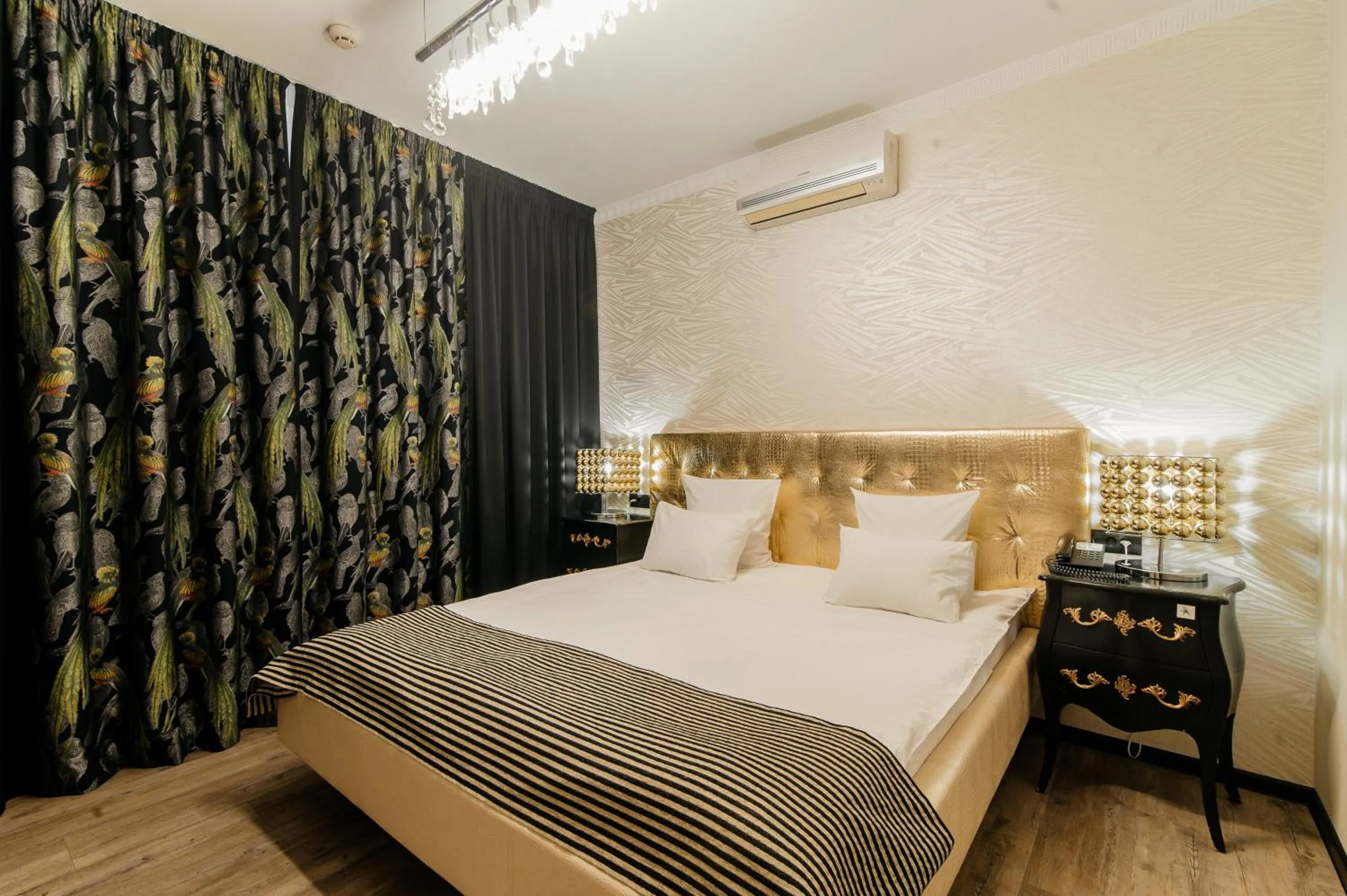 Photo of the whole room, Bed in Weekend Boutique Hotel