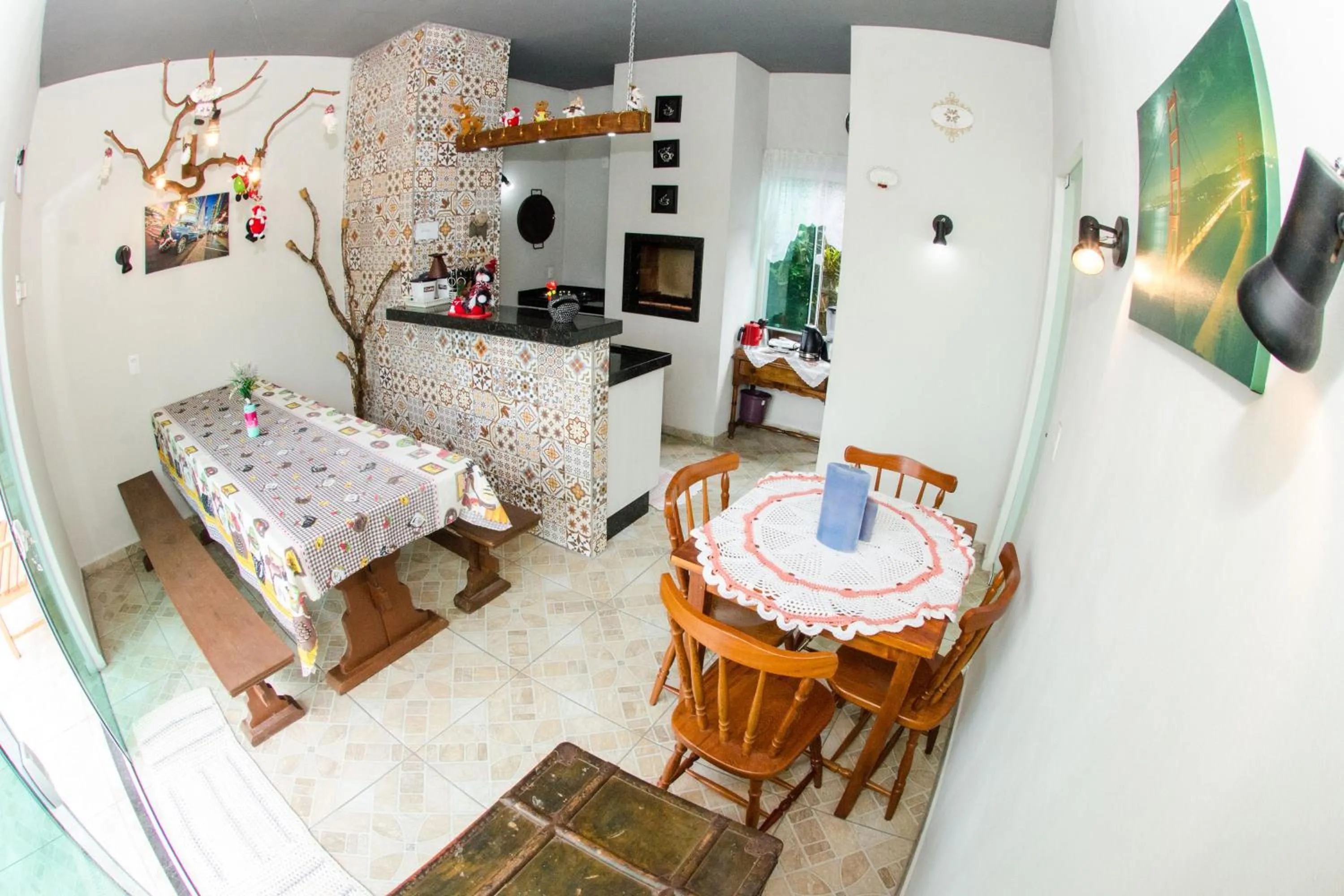 Kitchen or kitchenette in Marlindo Hospedagem