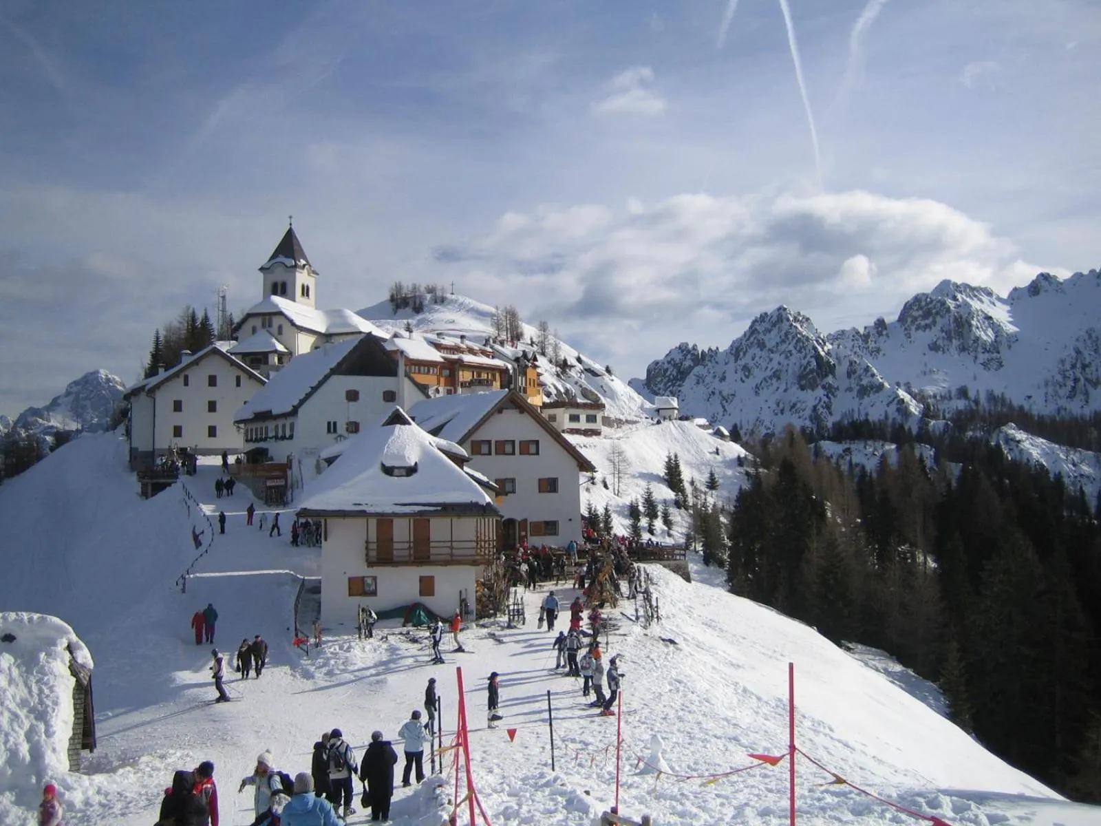 Property building in Hotel Vandot