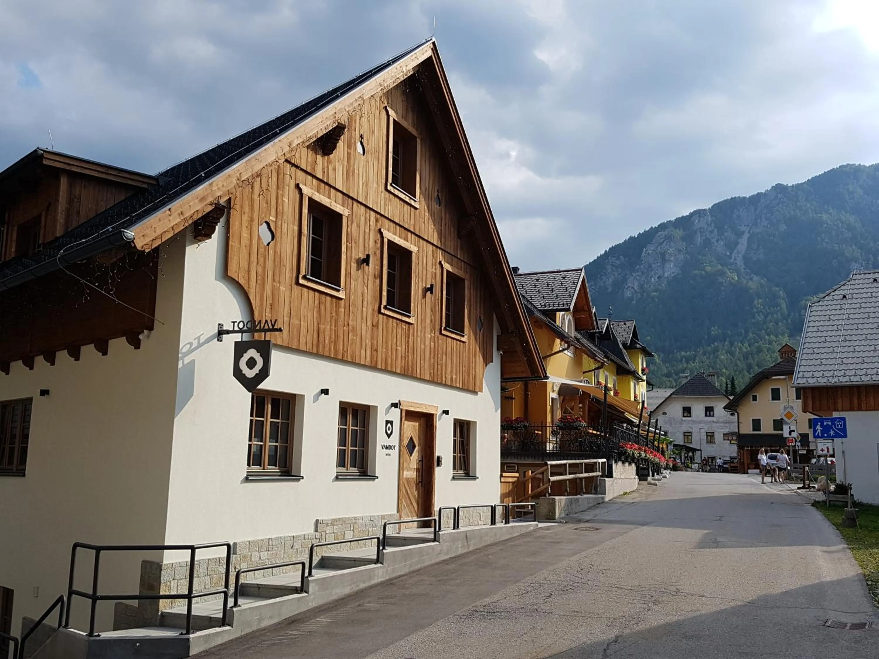 Facade/entrance in Hotel Vandot