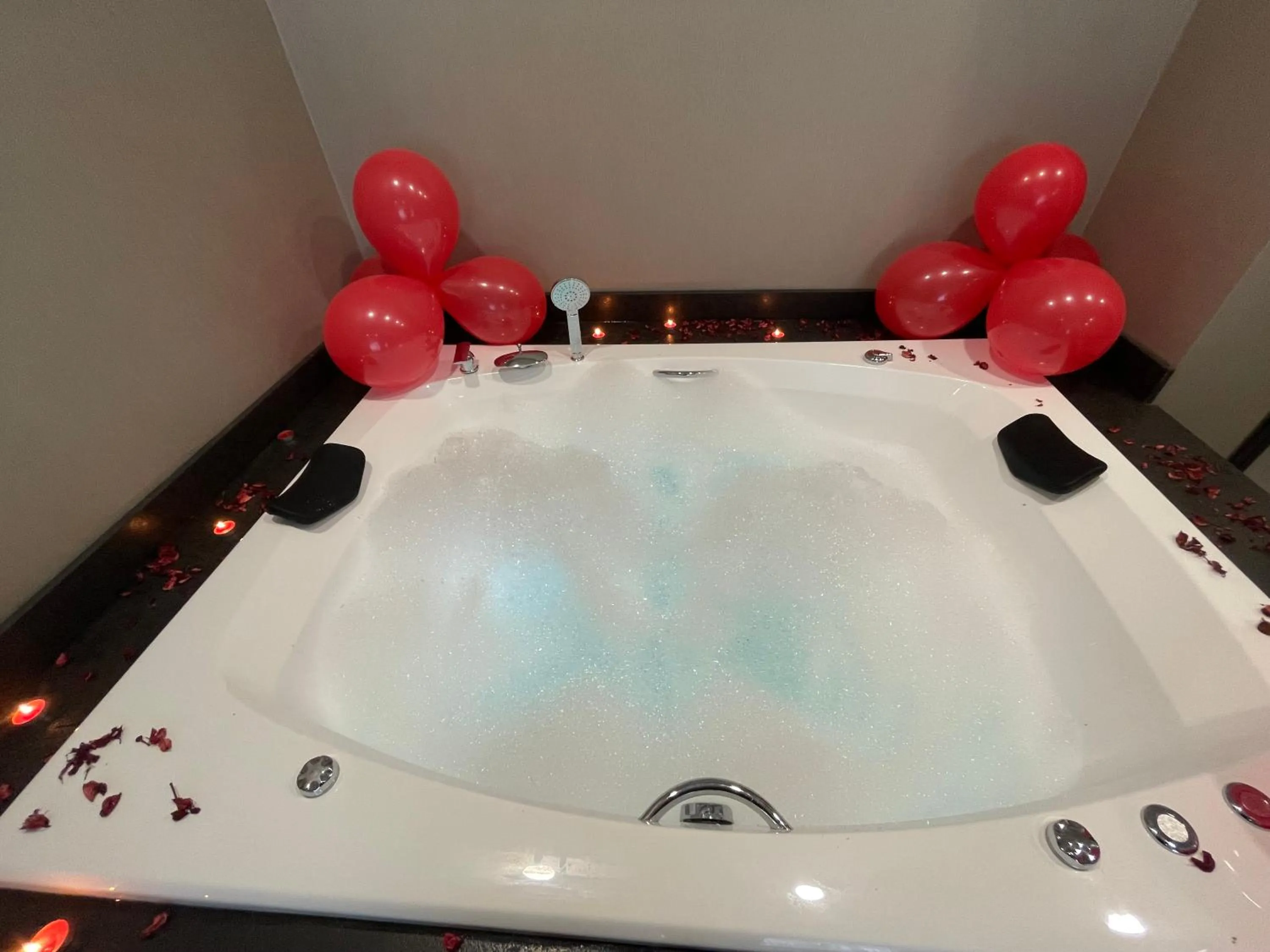 Bath in Agora Suites