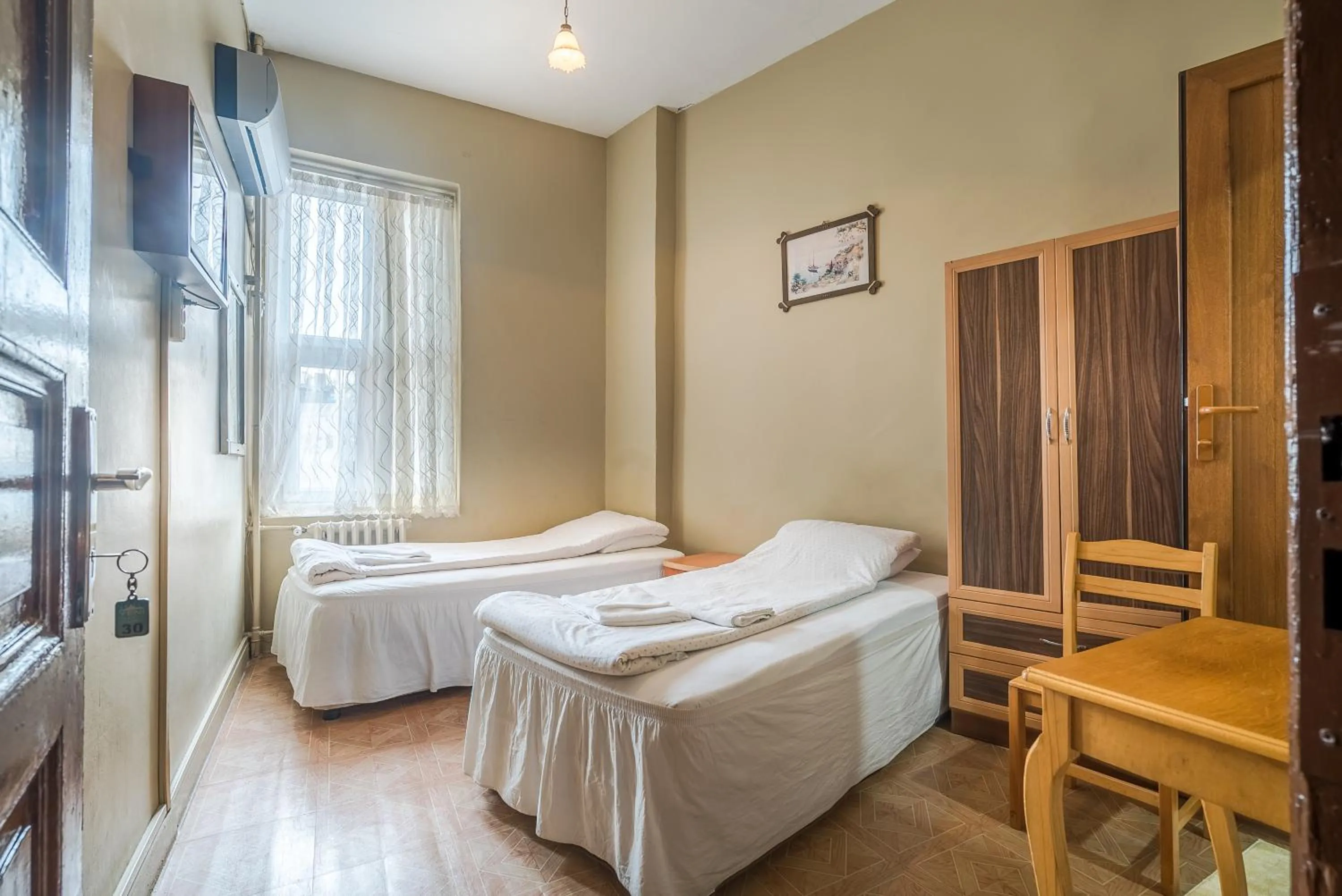 Photo of the whole room, Bed in Yeni Hotel