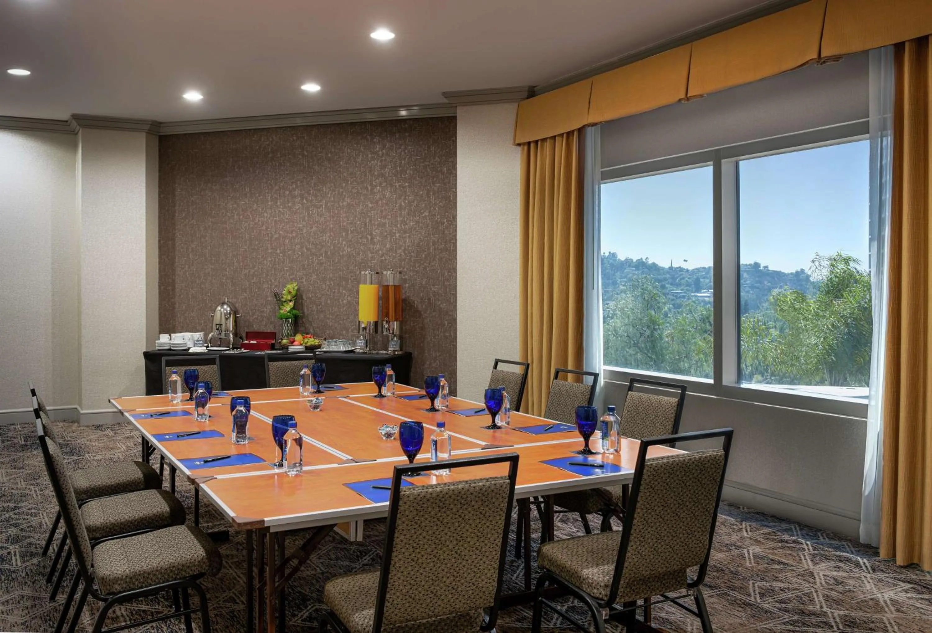 Meeting/conference room in Hilton Los Angeles-Universal City