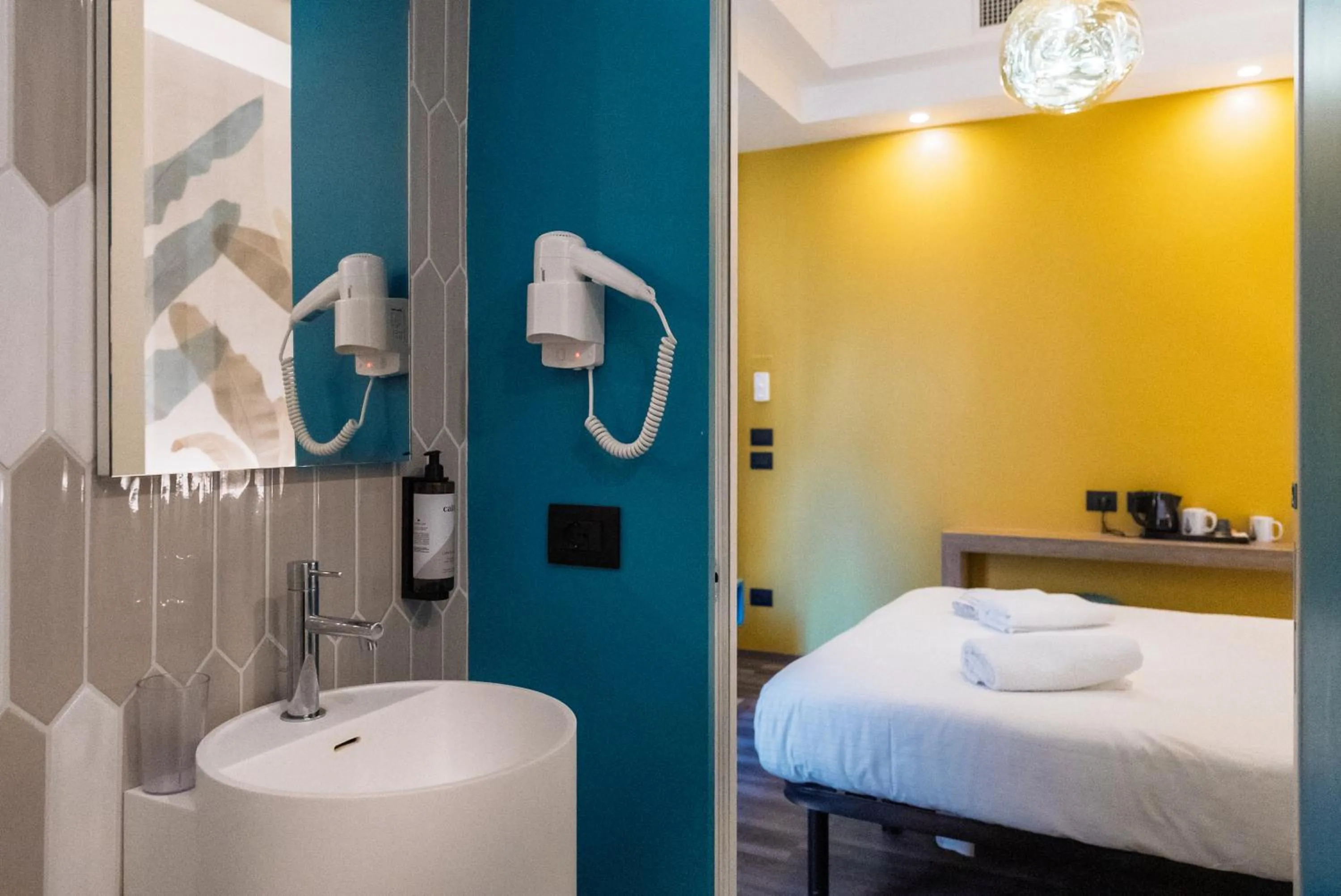 Bathroom, Bed in Design Hotel Astra B&B