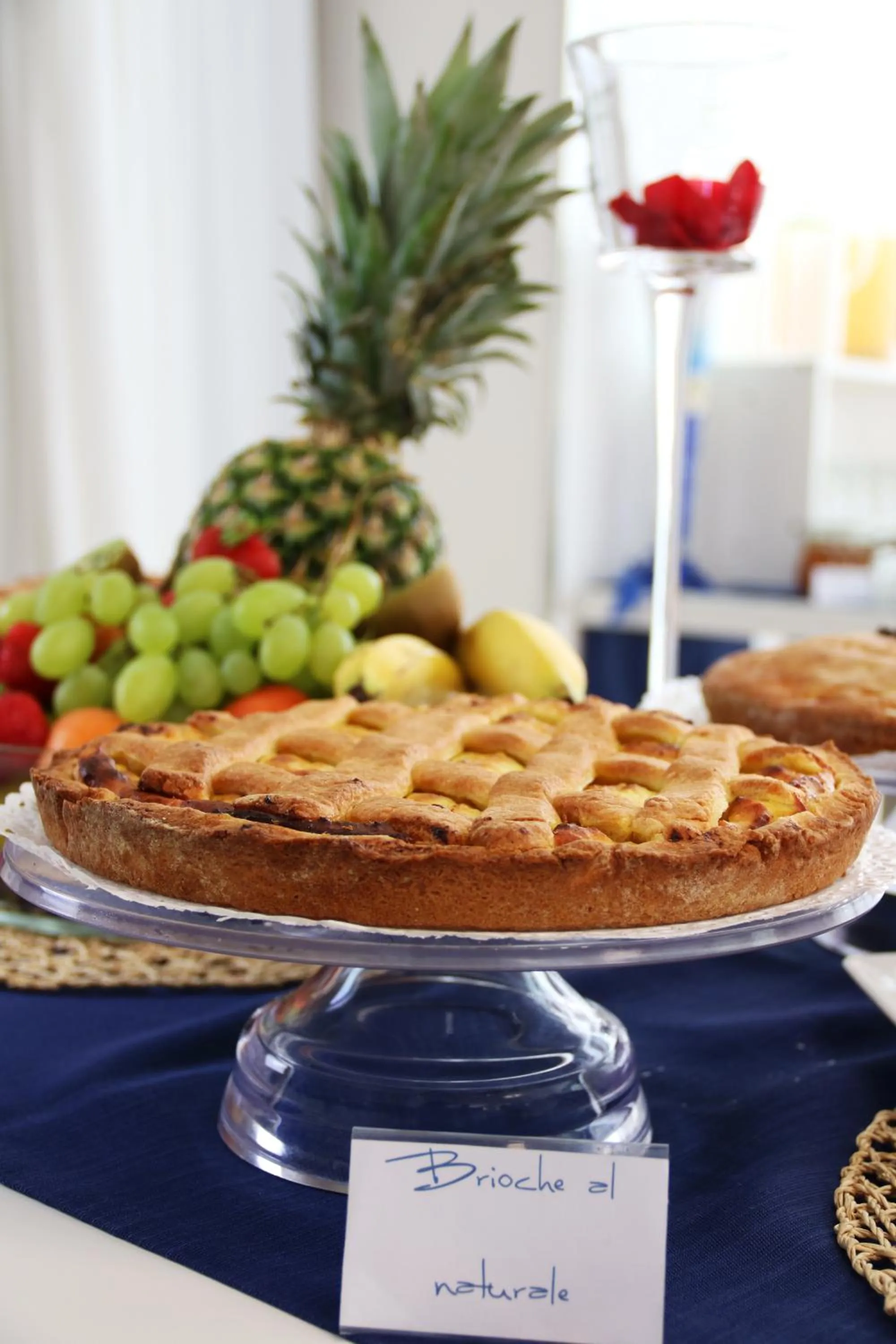 Food and drinks in Design Hotel Astra B&B