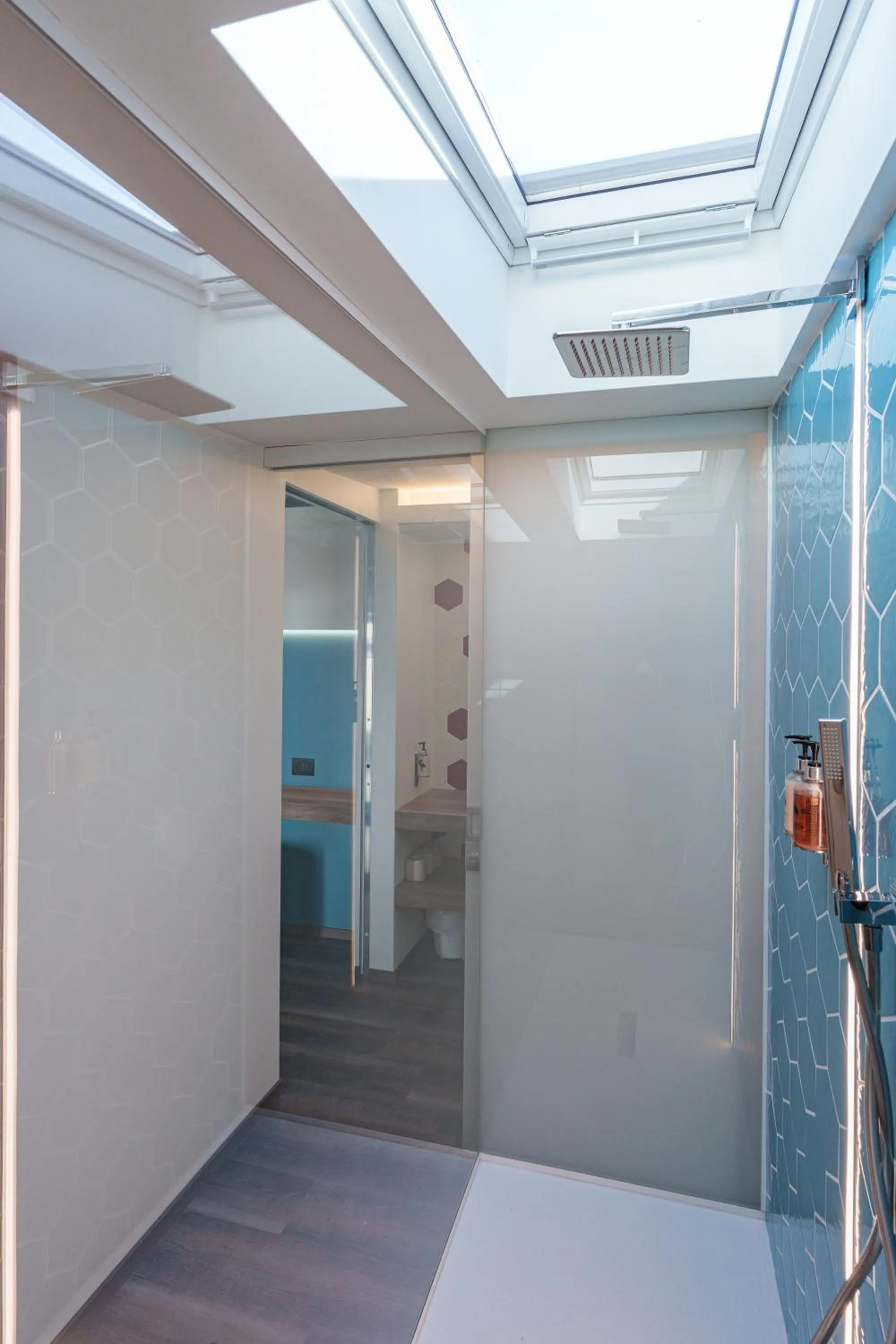 Shower in Design Hotel Astra B&B