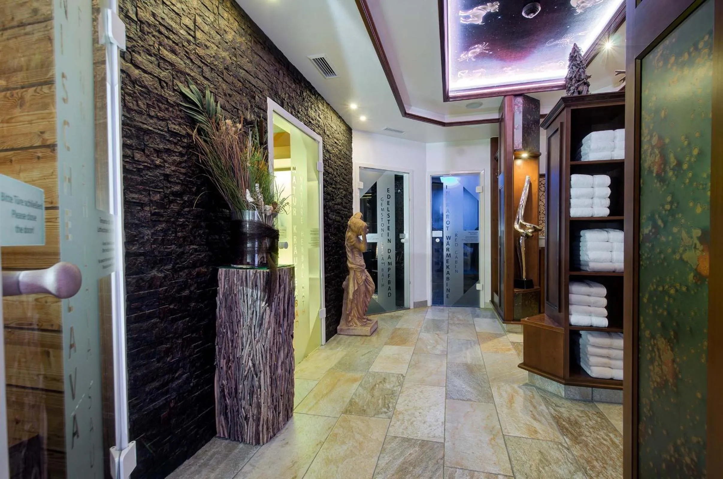 Spa and wellness centre/facilities in Alpinstyle Hotel Ischgl