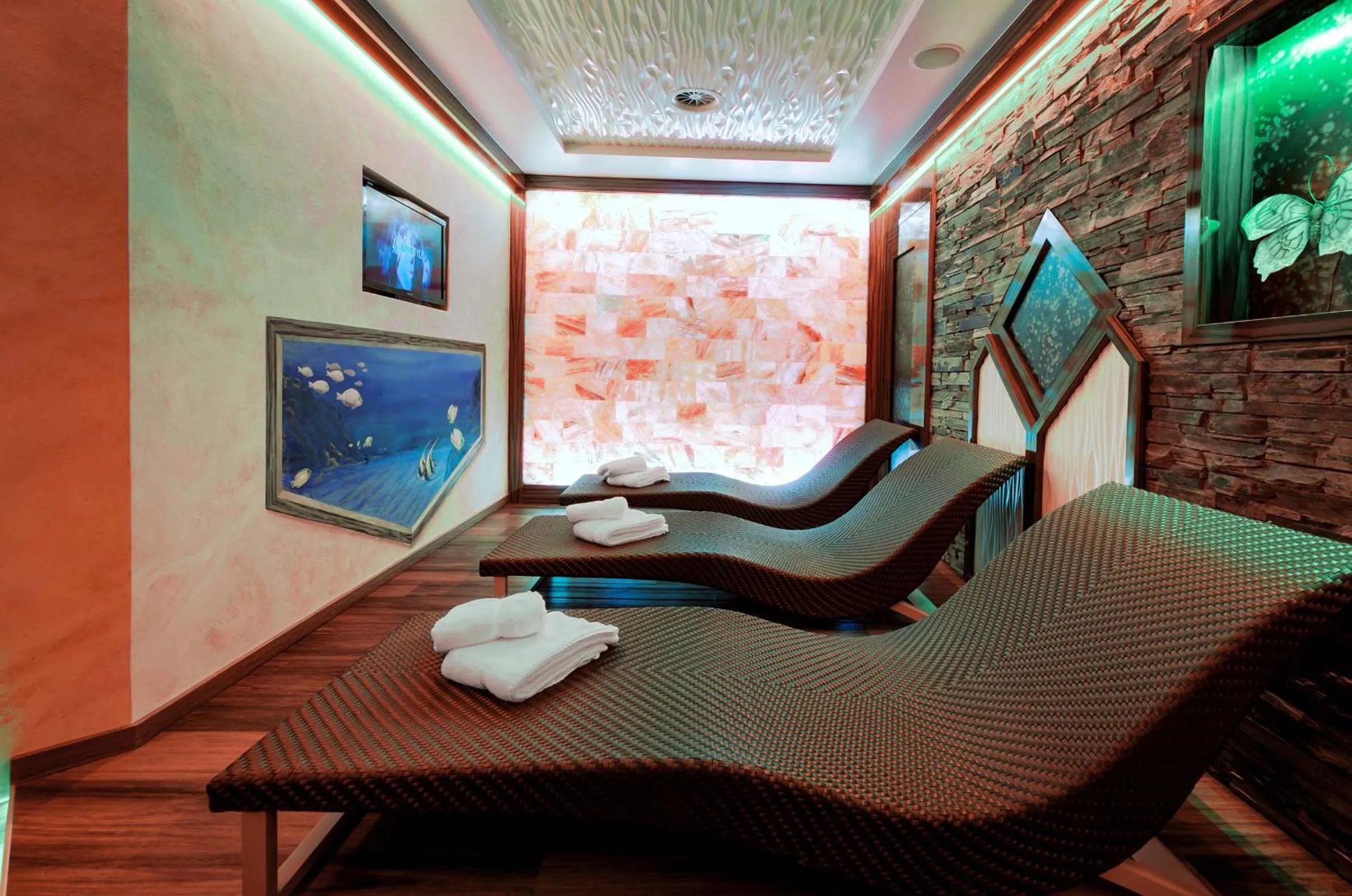 Spa and wellness centre/facilities in Alpinstyle Hotel Ischgl