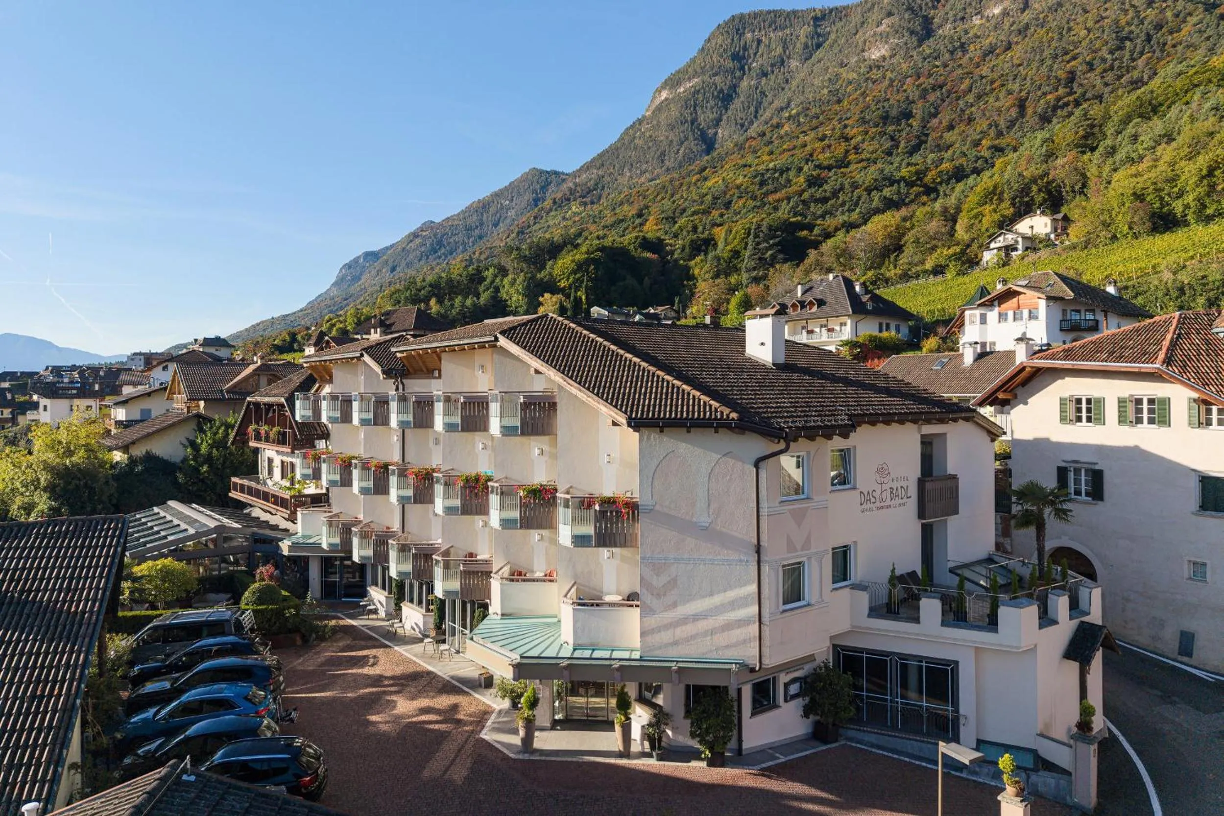 Property building in DAS BADL - Smart Retreat AO