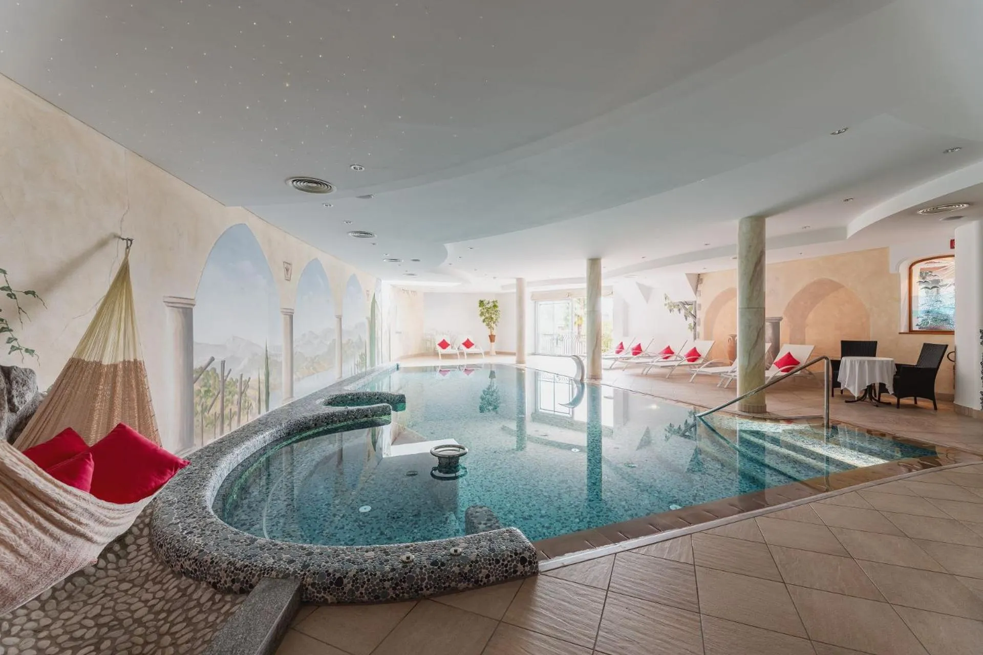 Swimming pool in DAS BADL - Smart Retreat AO