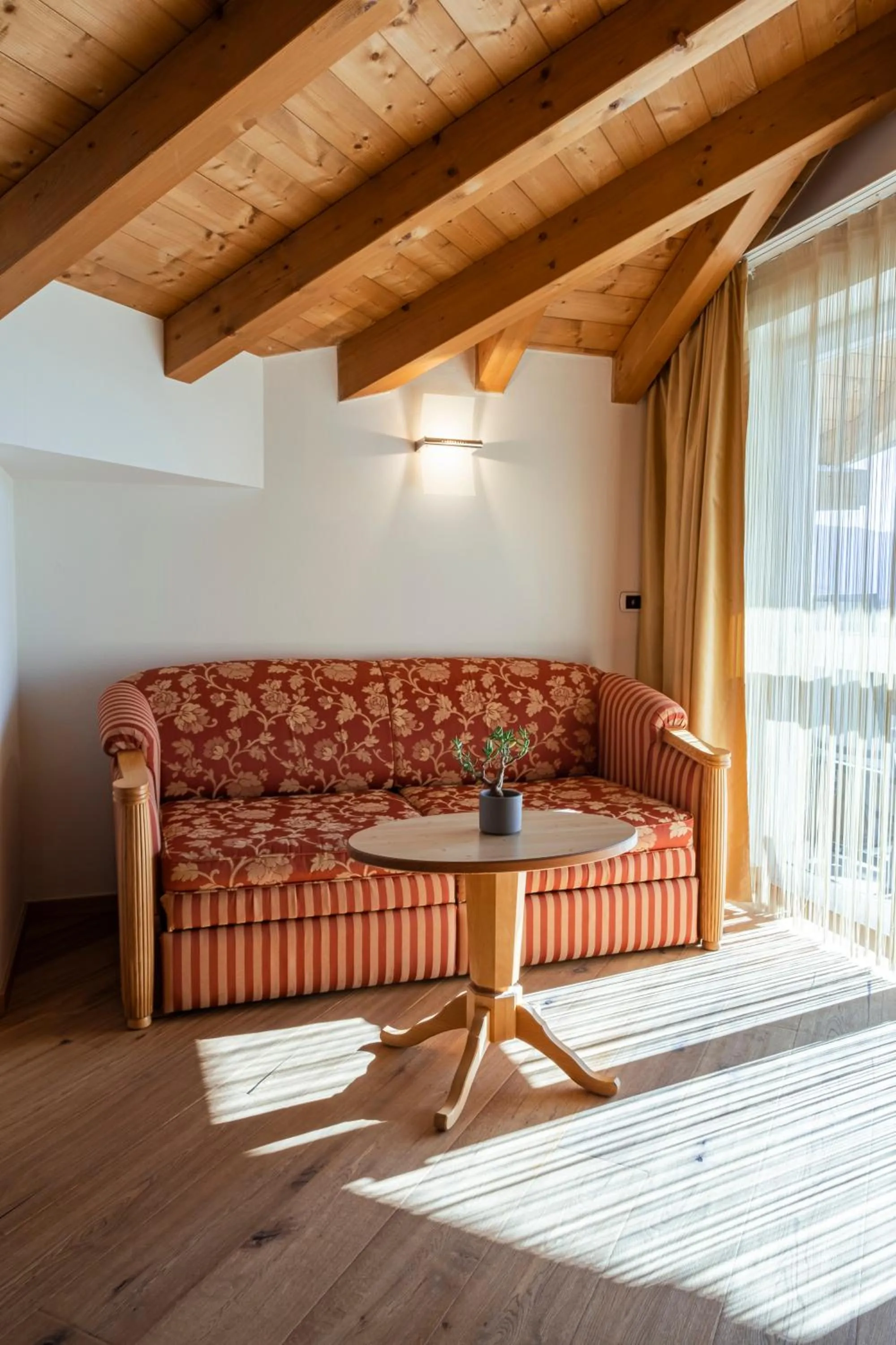 Photo of the whole room in DAS BADL - Smart Retreat AO