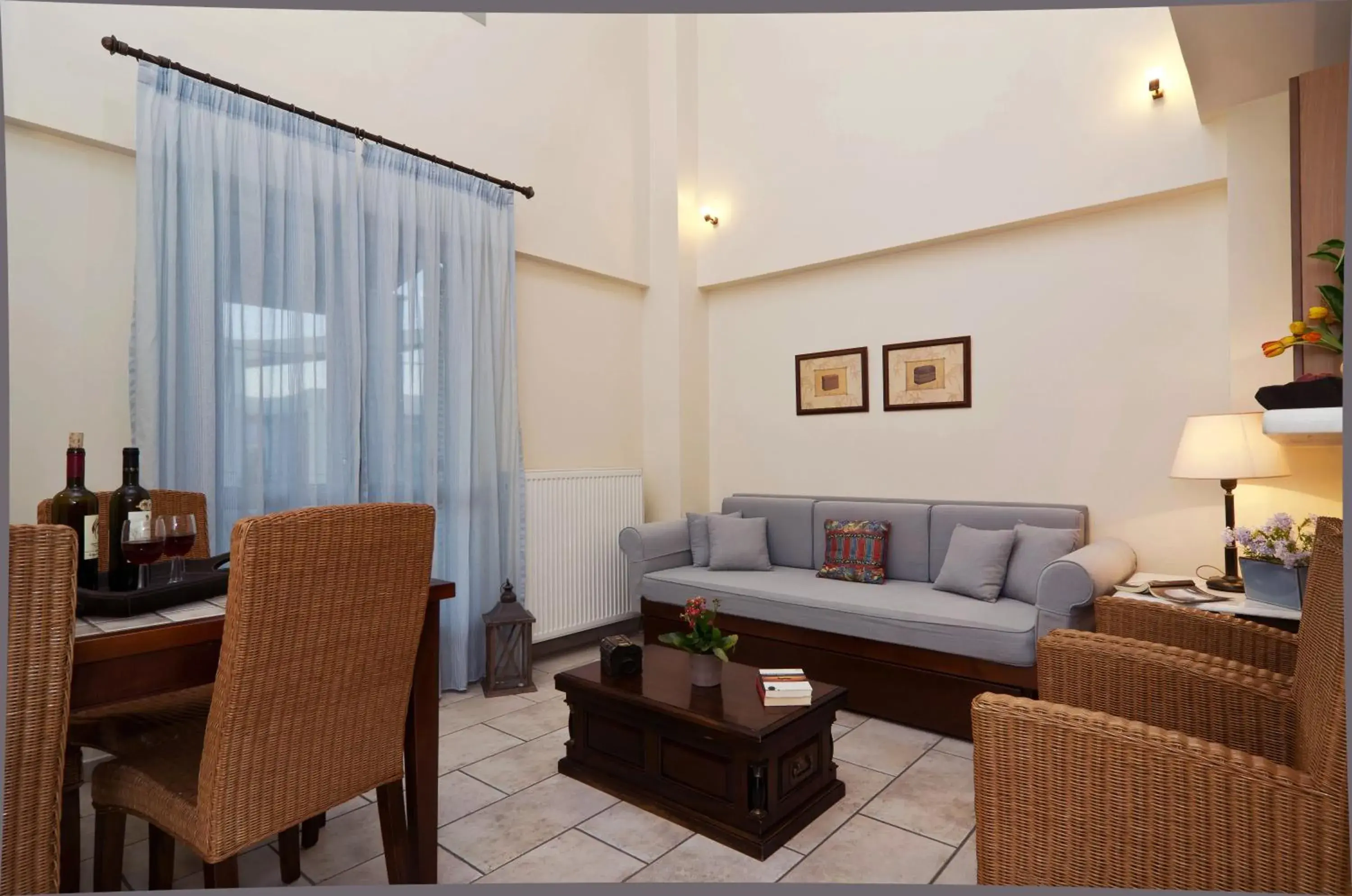 Large Apartment - Split Level (2-8 people) in Harmony Hotel Apartments Large Apartment - Split Level (2-8 people) in Harmony Hotel Apartments