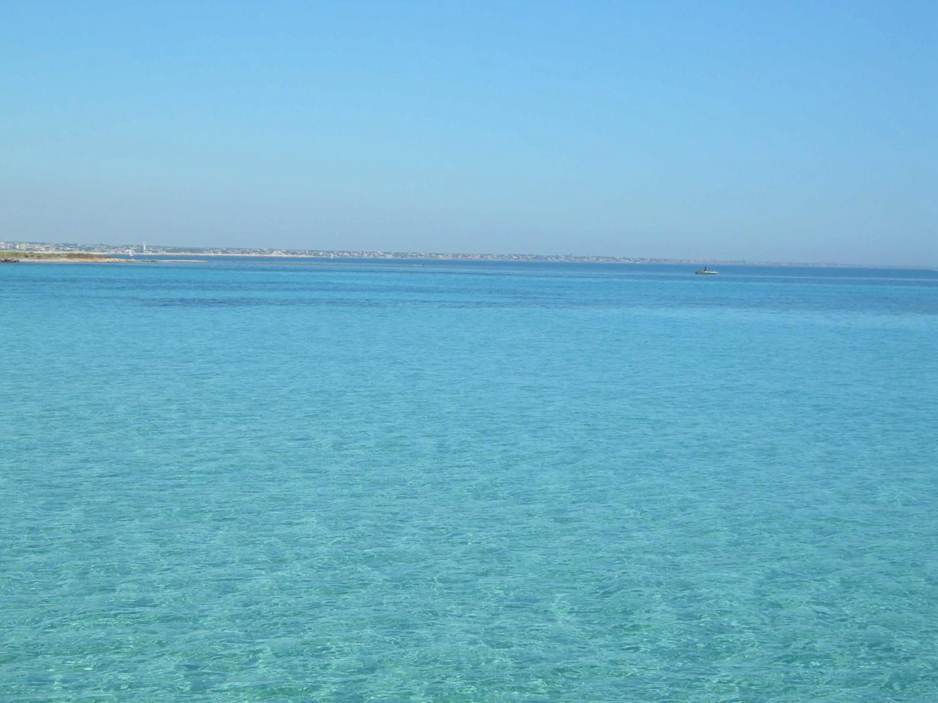 Beach in Greta Rooms Hotel