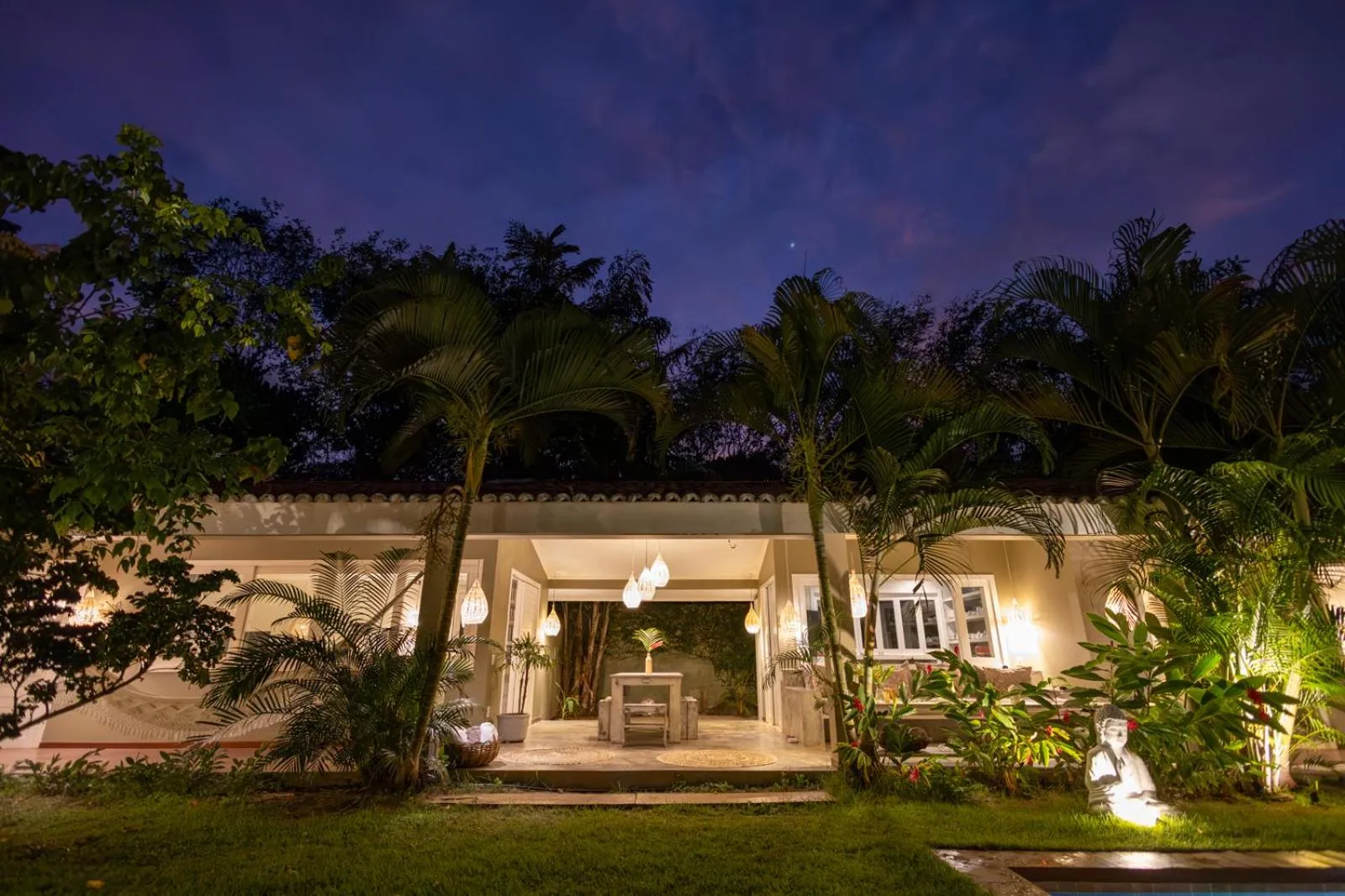 Property building in Casa Kokoro