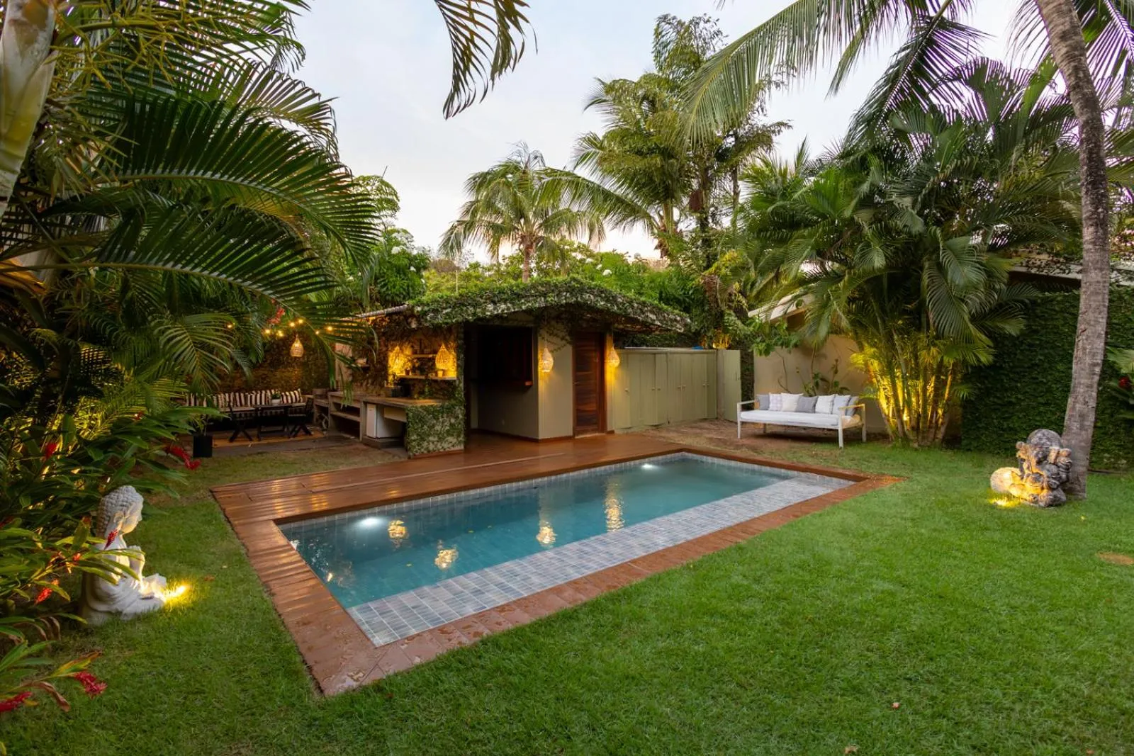Swimming pool in Casa Kokoro