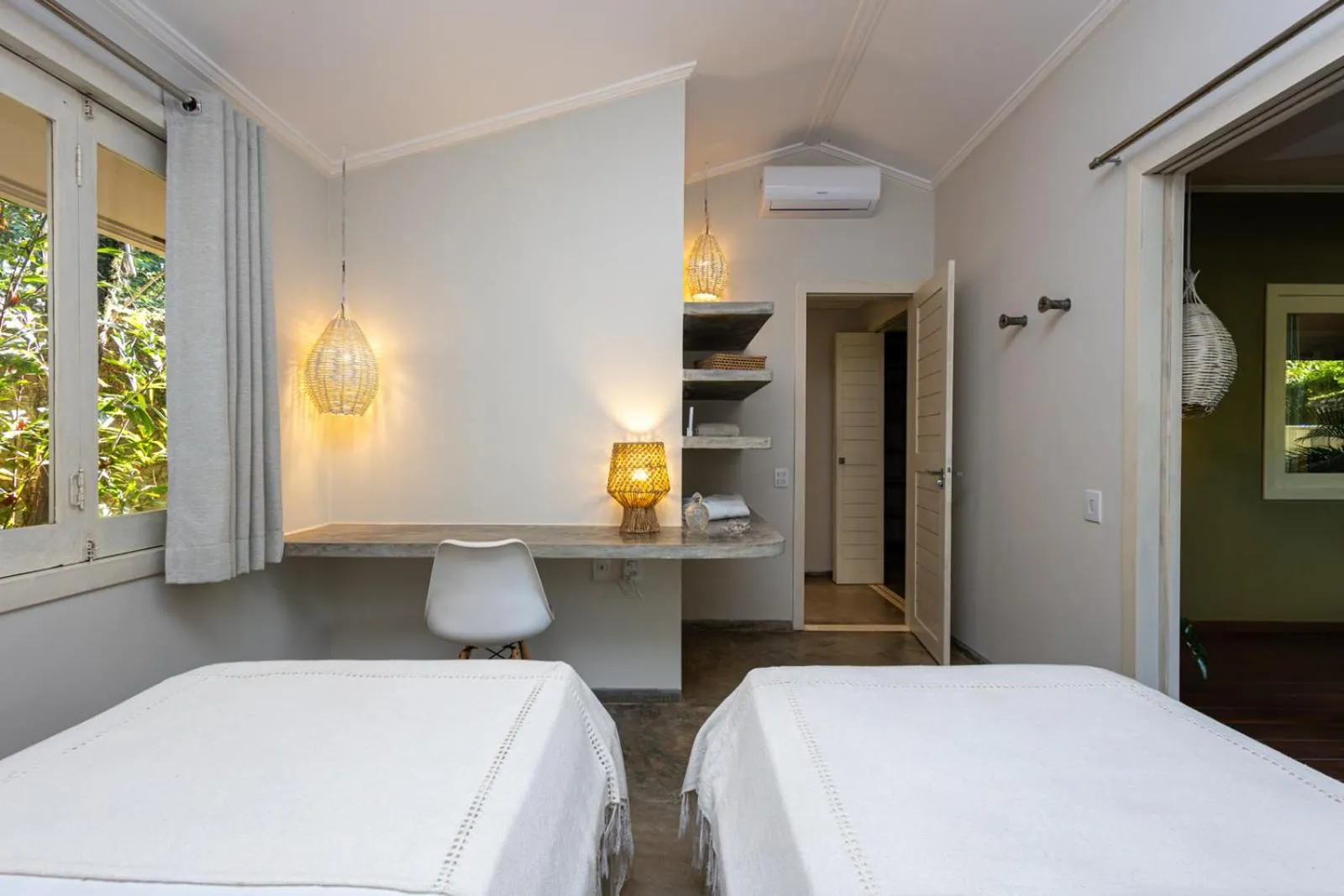 Photo of the whole room, Bed in Casa Kokoro