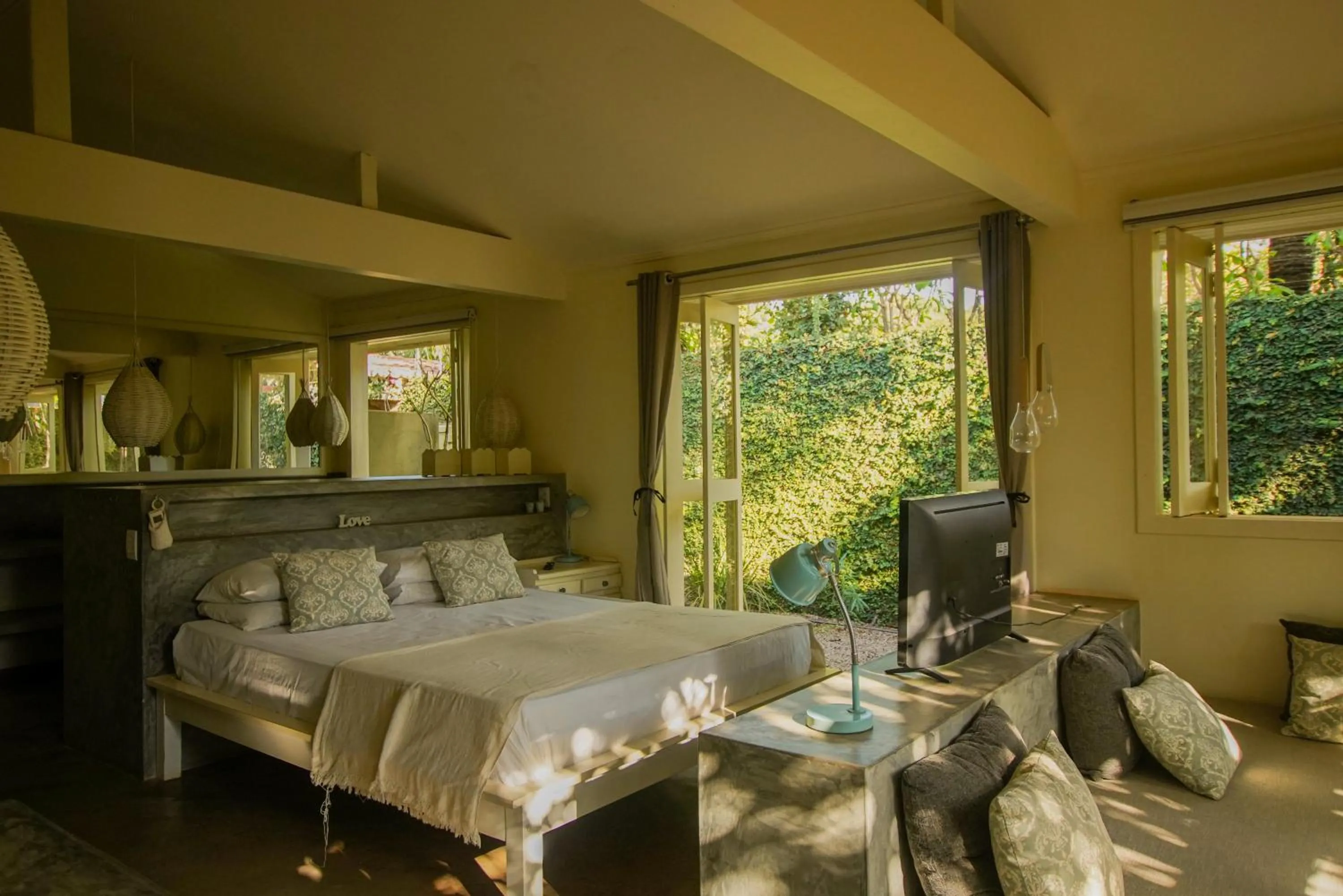 Photo of the whole room, Bed in Casa Kokoro