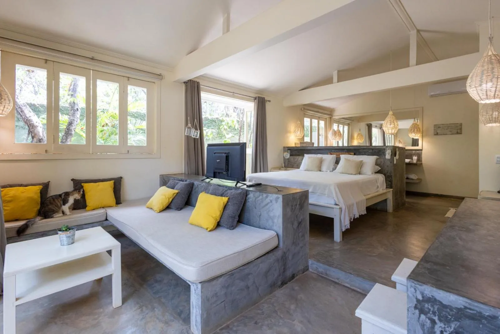 Photo of the whole room, Bed in Casa Kokoro