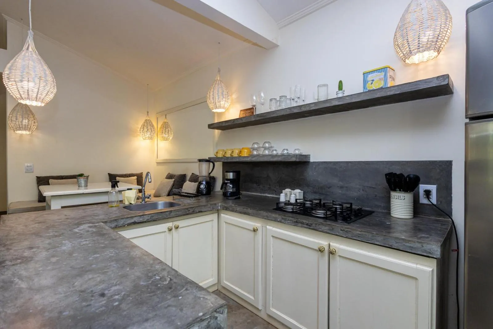 kitchen in Casa Kokoro