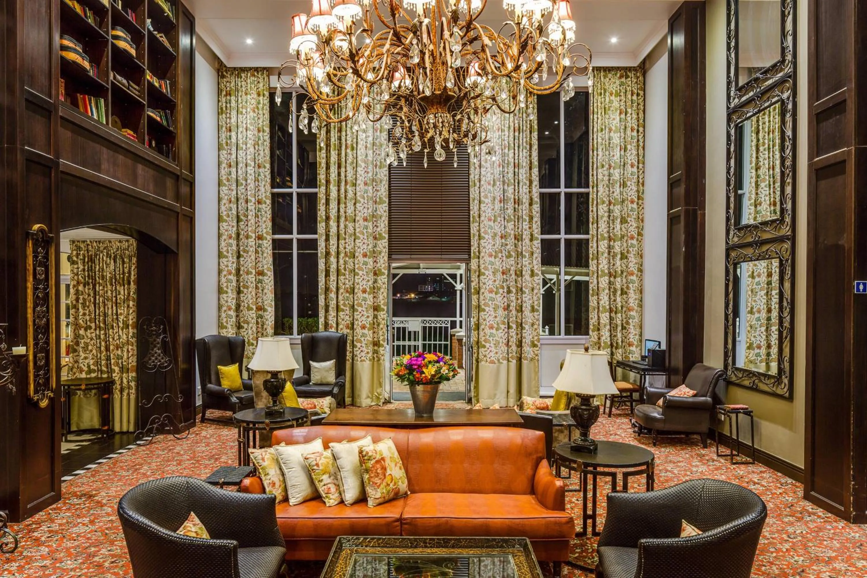 Lounge or bar in Protea Hotel by Marriott Kimberley