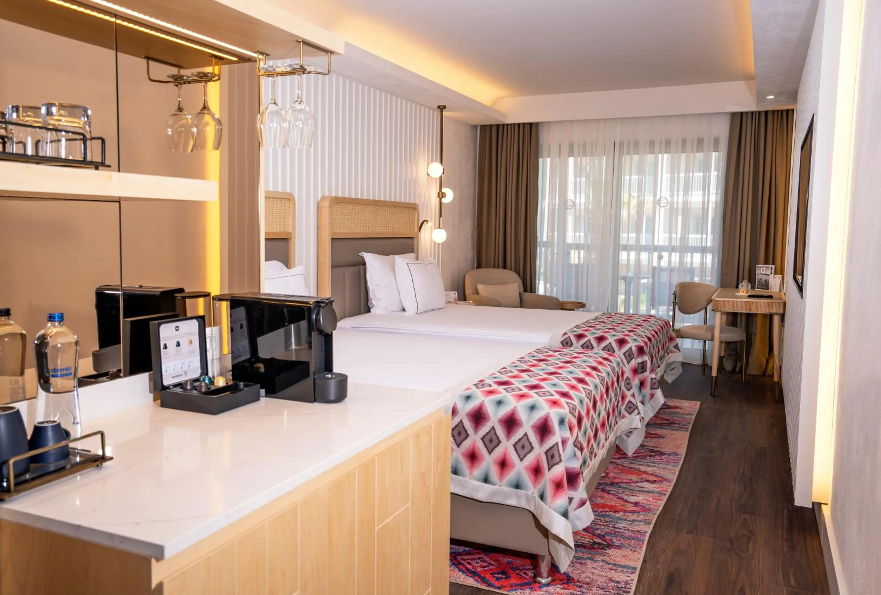 Coffee/tea facilities, Bed in Lara Barut Collection-Ultra All Inclusive