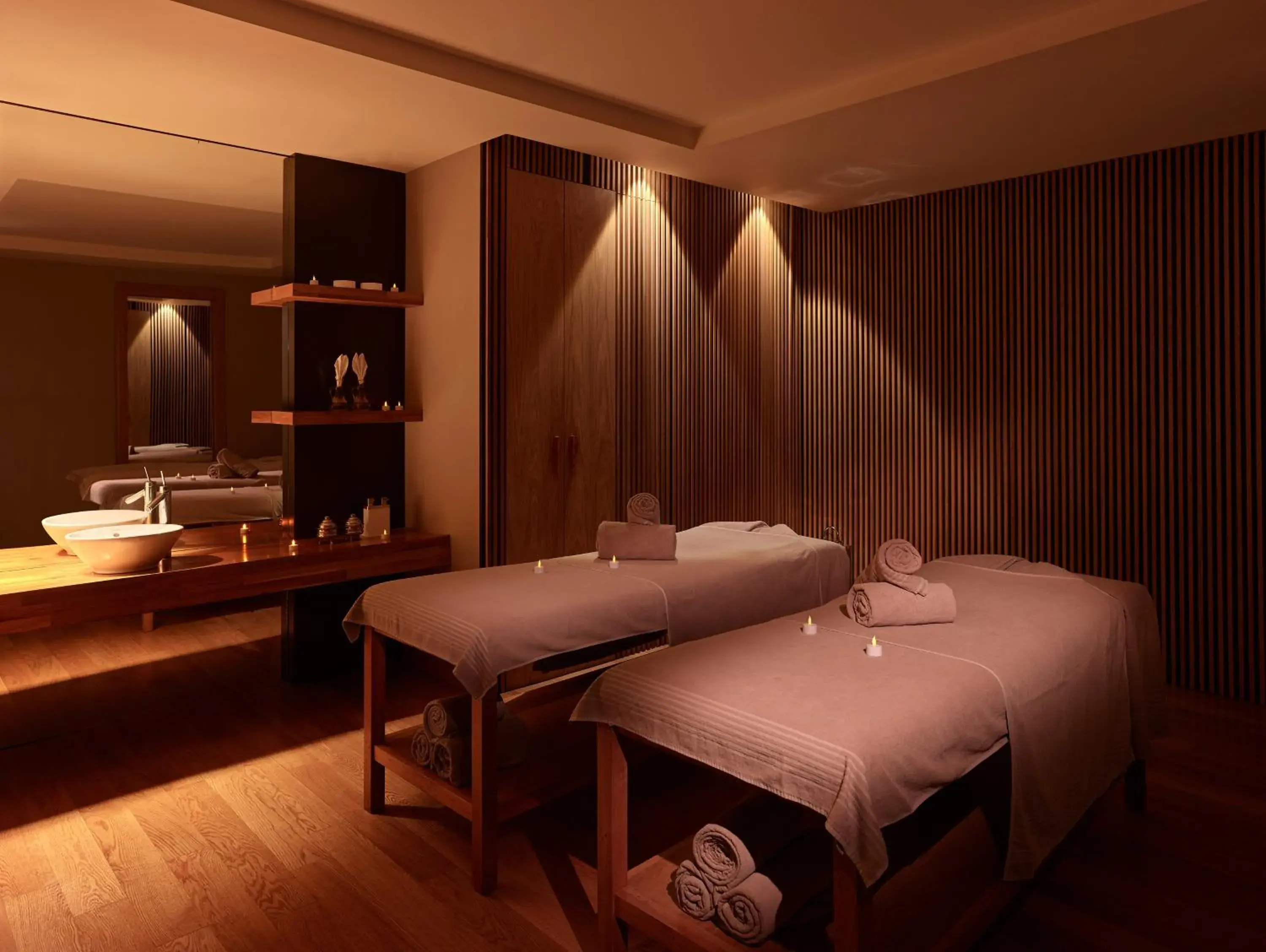 Massage, Bed in Lara Barut Collection-Ultra All Inclusive Massage, Bed in Lara Barut Collection-Ultra All Inclusive