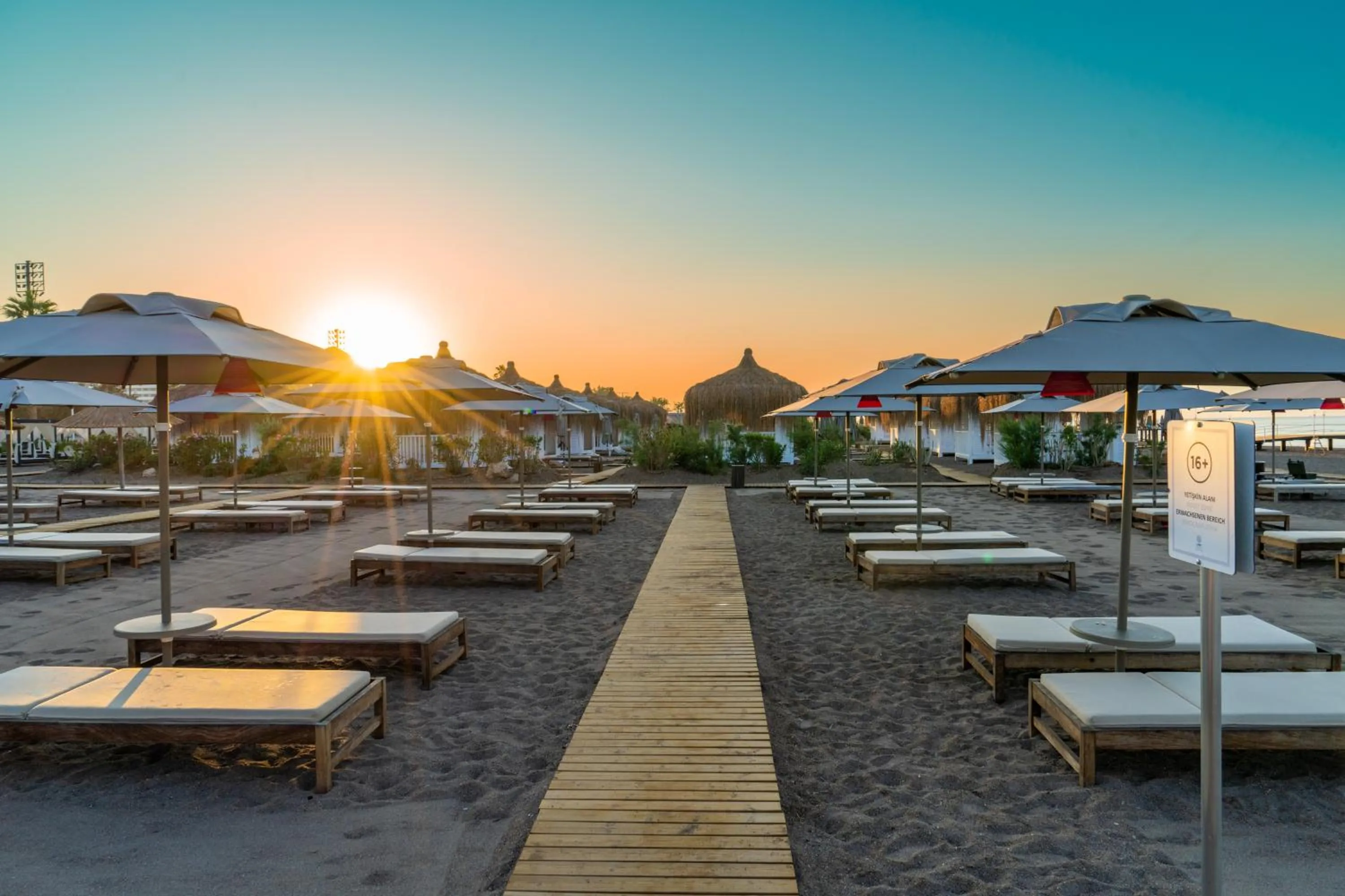 Day in Lara Barut Collection-Ultra All Inclusive