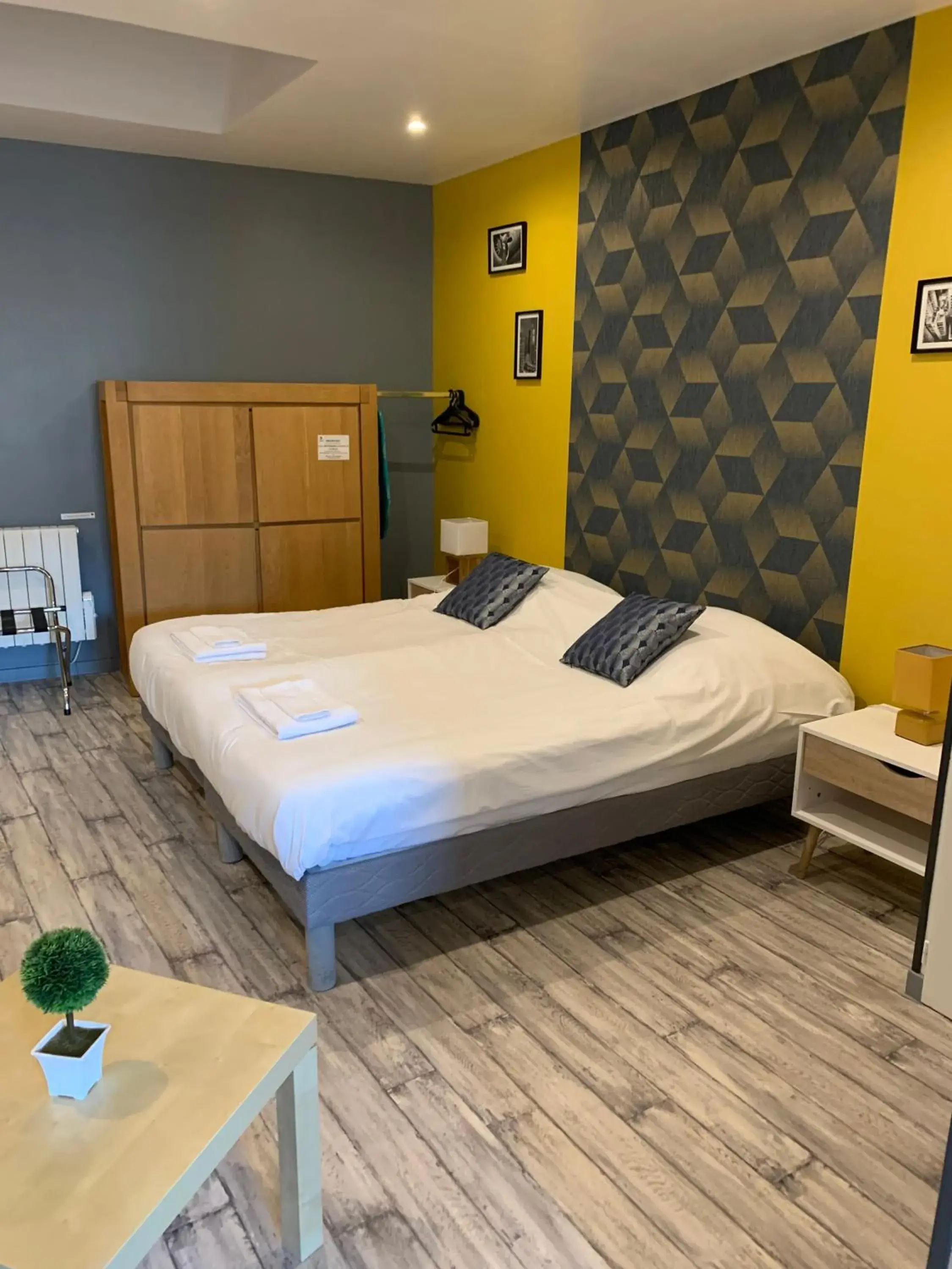 Bed in Trankil'Apparts Gare Bed in Trankil'Apparts Gare