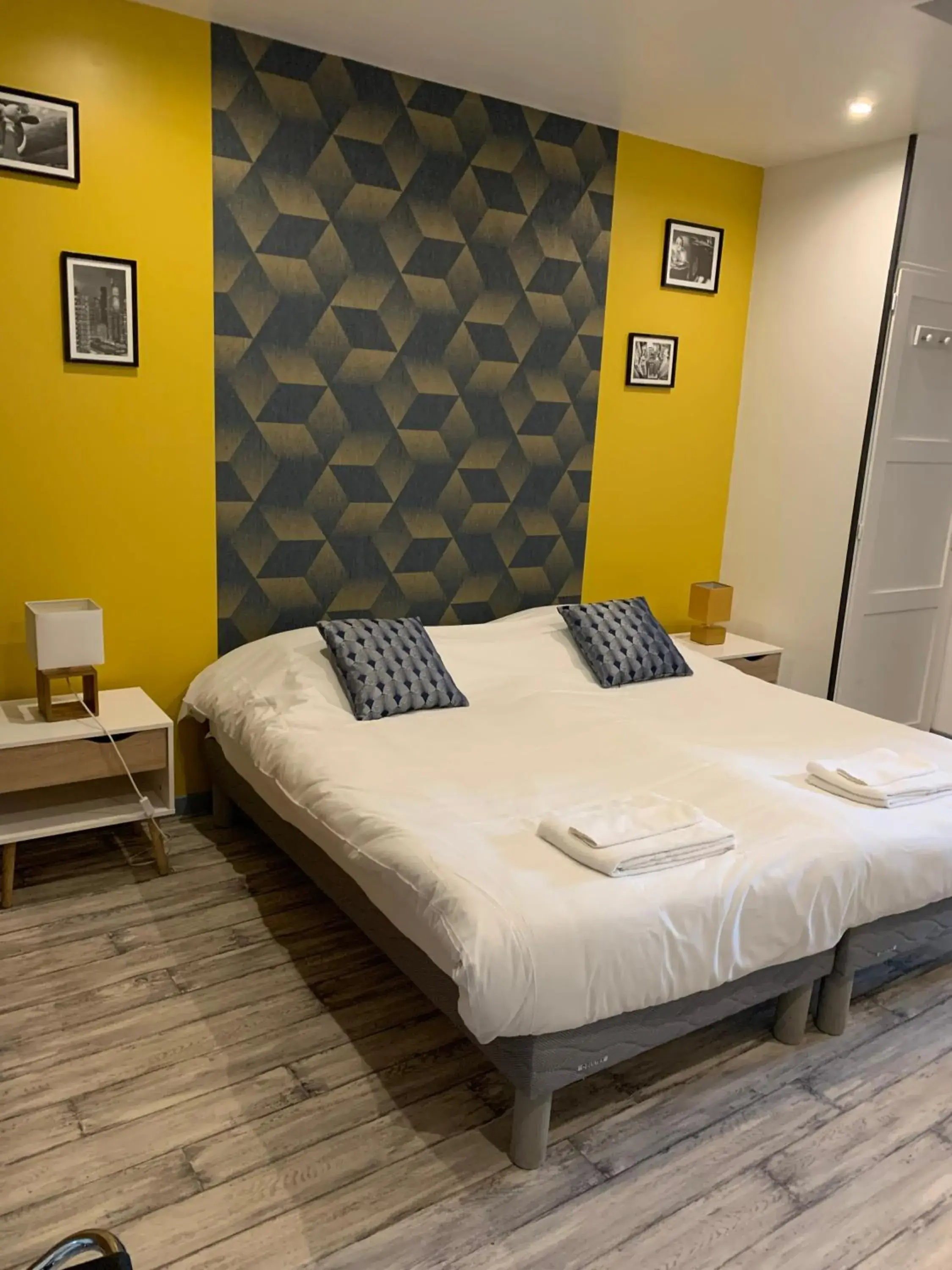 Bed in Trankil'Apparts Gare Bed in Trankil'Apparts Gare