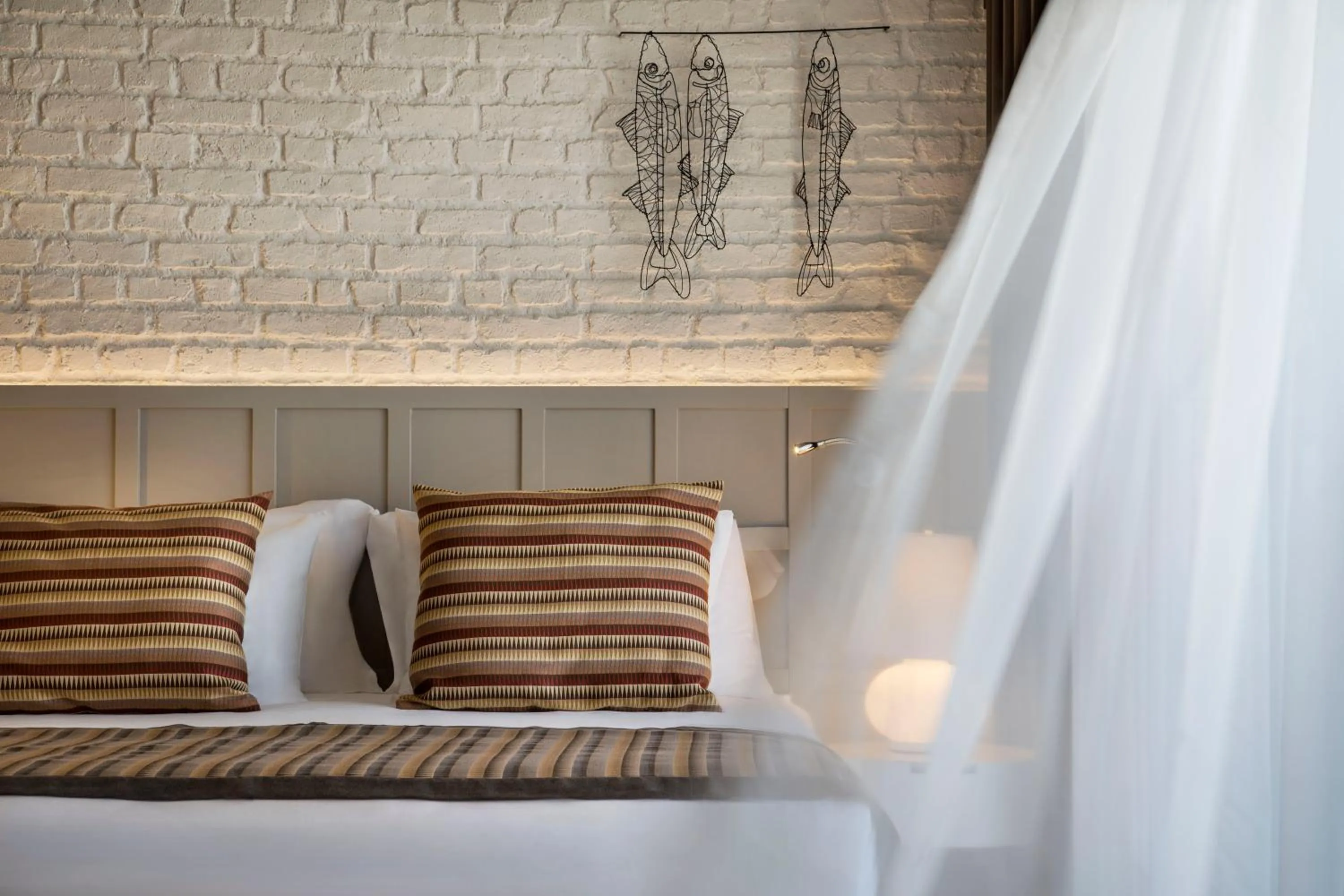 Decorative detail, Bed in Acanthus Cennet Barut Collection - Ultra All Inclusive