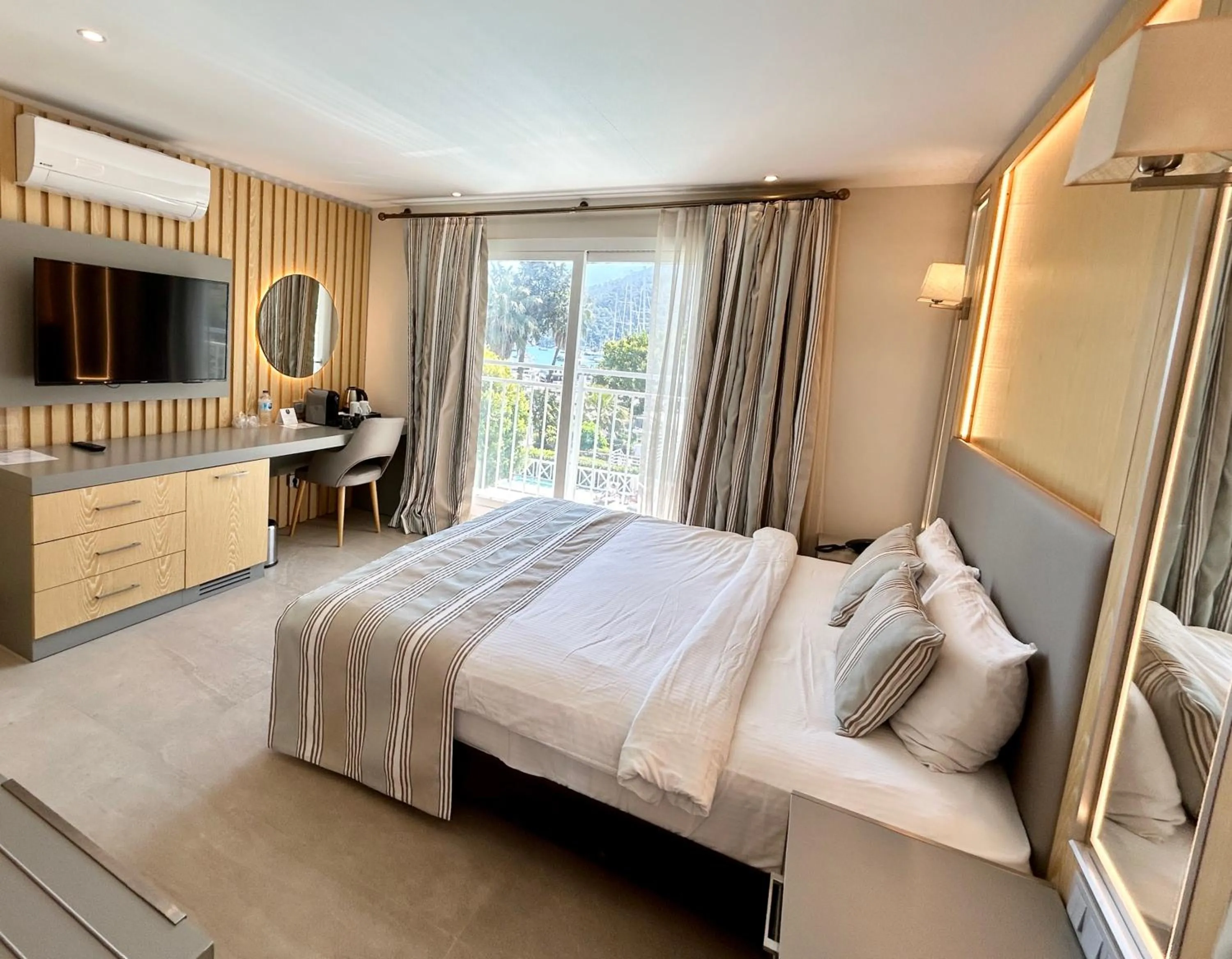 Bed in Marina Boutique Hotel