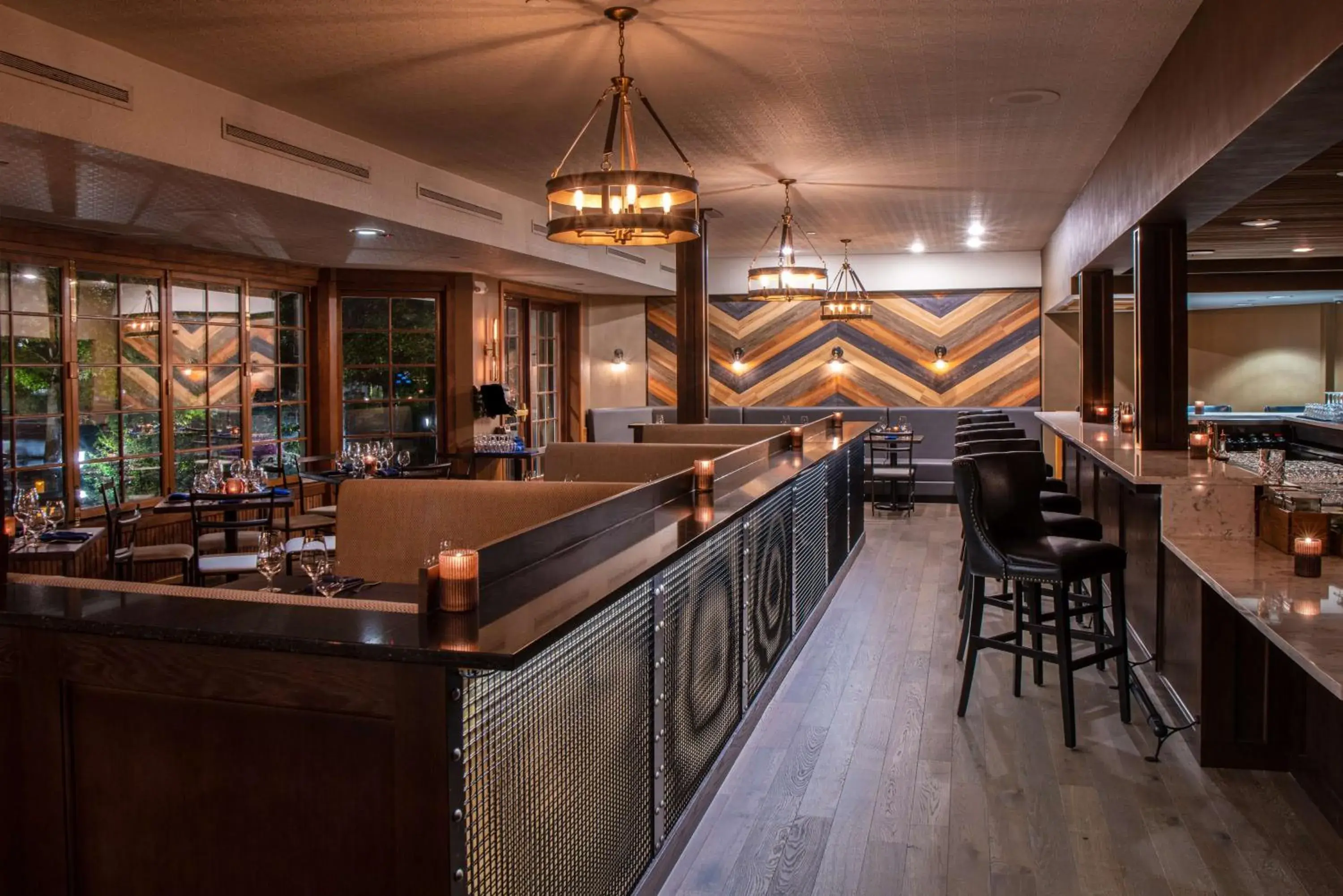 Restaurant/places to eat in Cherry Valley Hotel Restaurant/places to eat in Cherry Valley Hotel