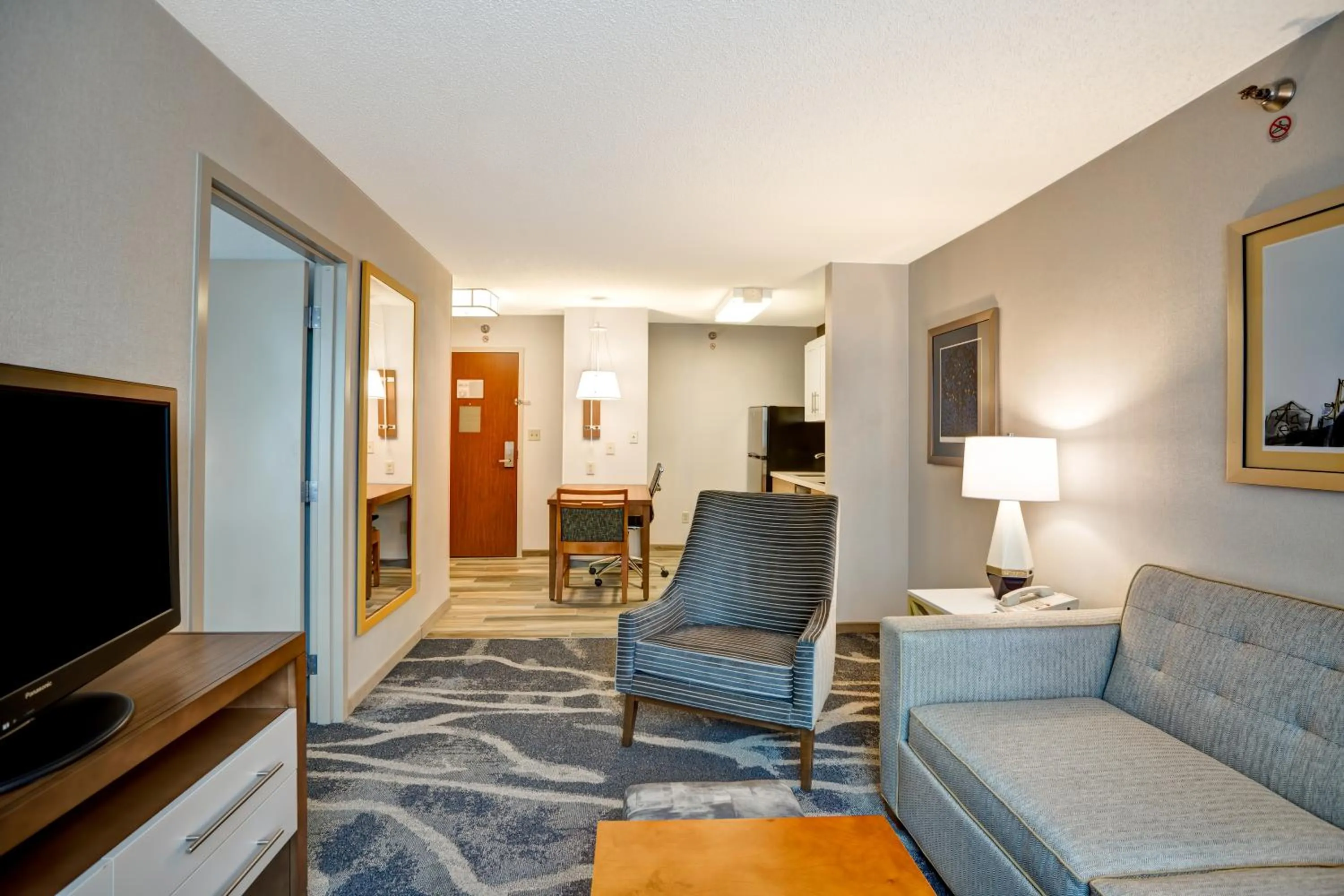 Living room in Homewood Suites by Hilton Chicago-Downtown