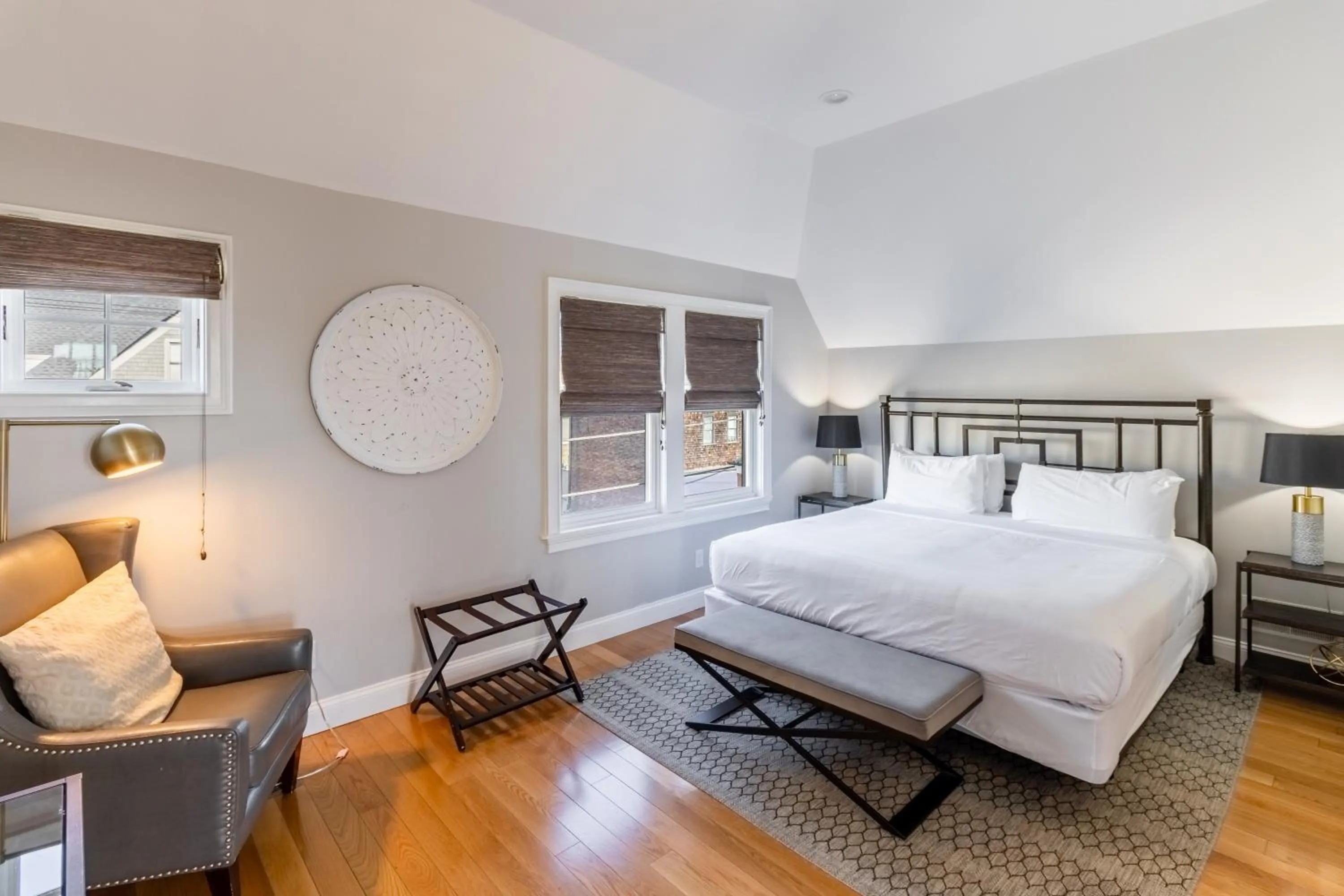 Bed in The Newport Lofts - 595 Thames Street