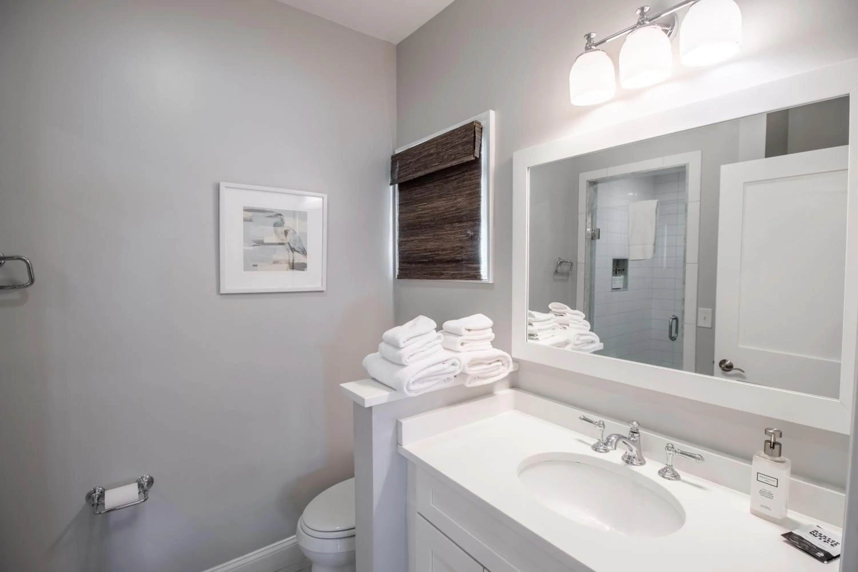 The Newport Lofts - 595 Thames Street