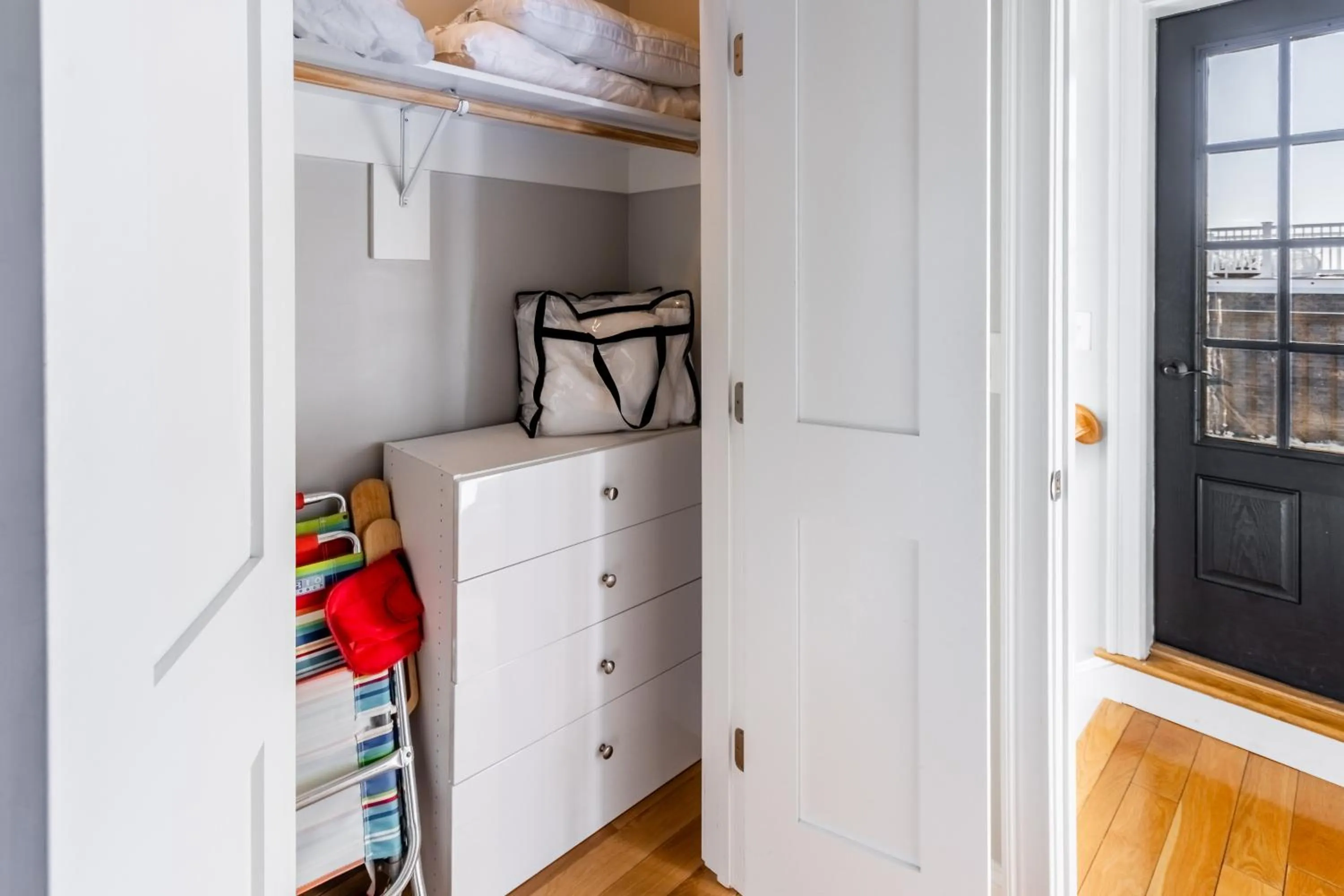 The Newport Lofts - 595 Thames Street