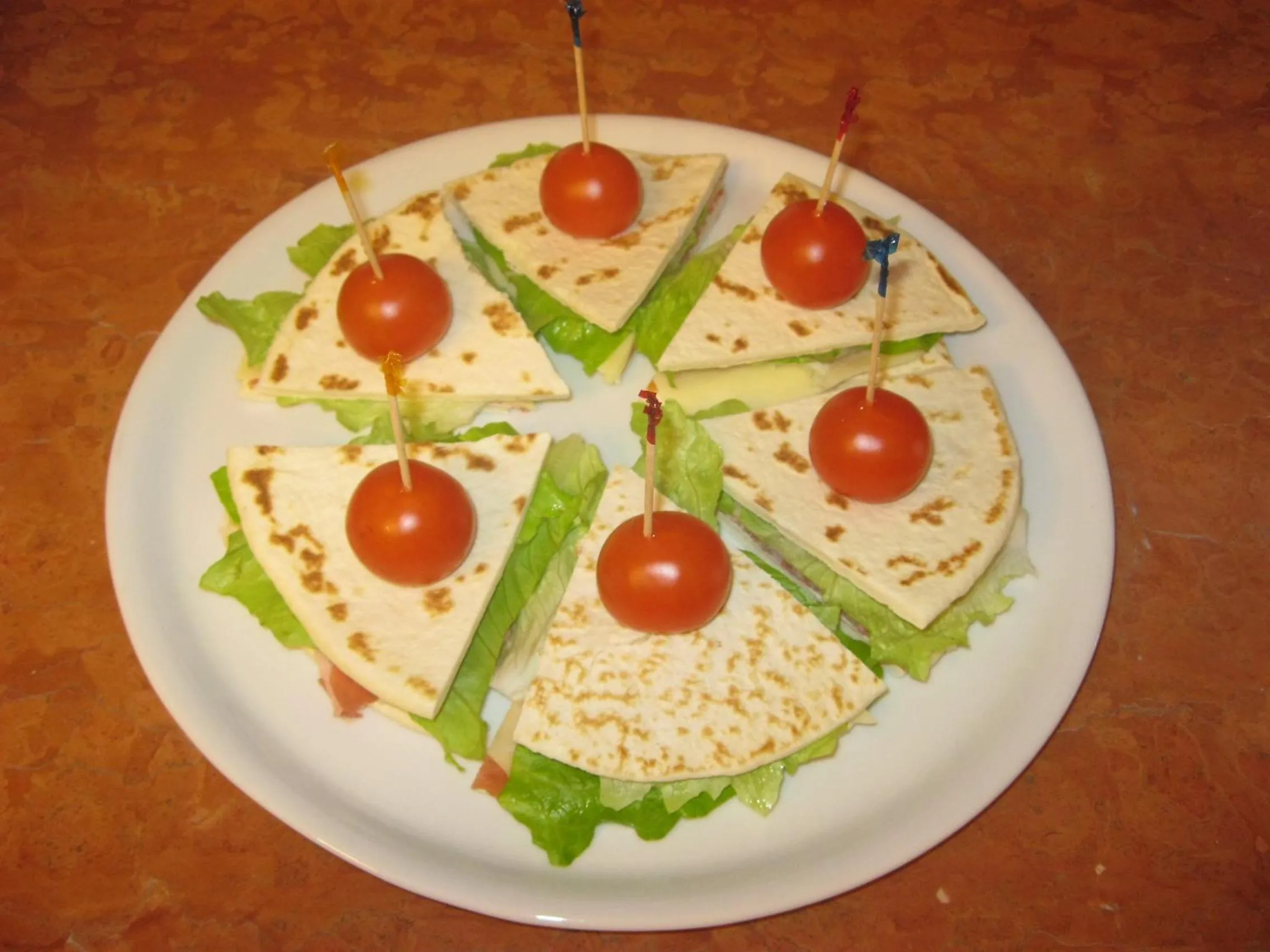 Buffet breakfast in Hotel Garnì Anna