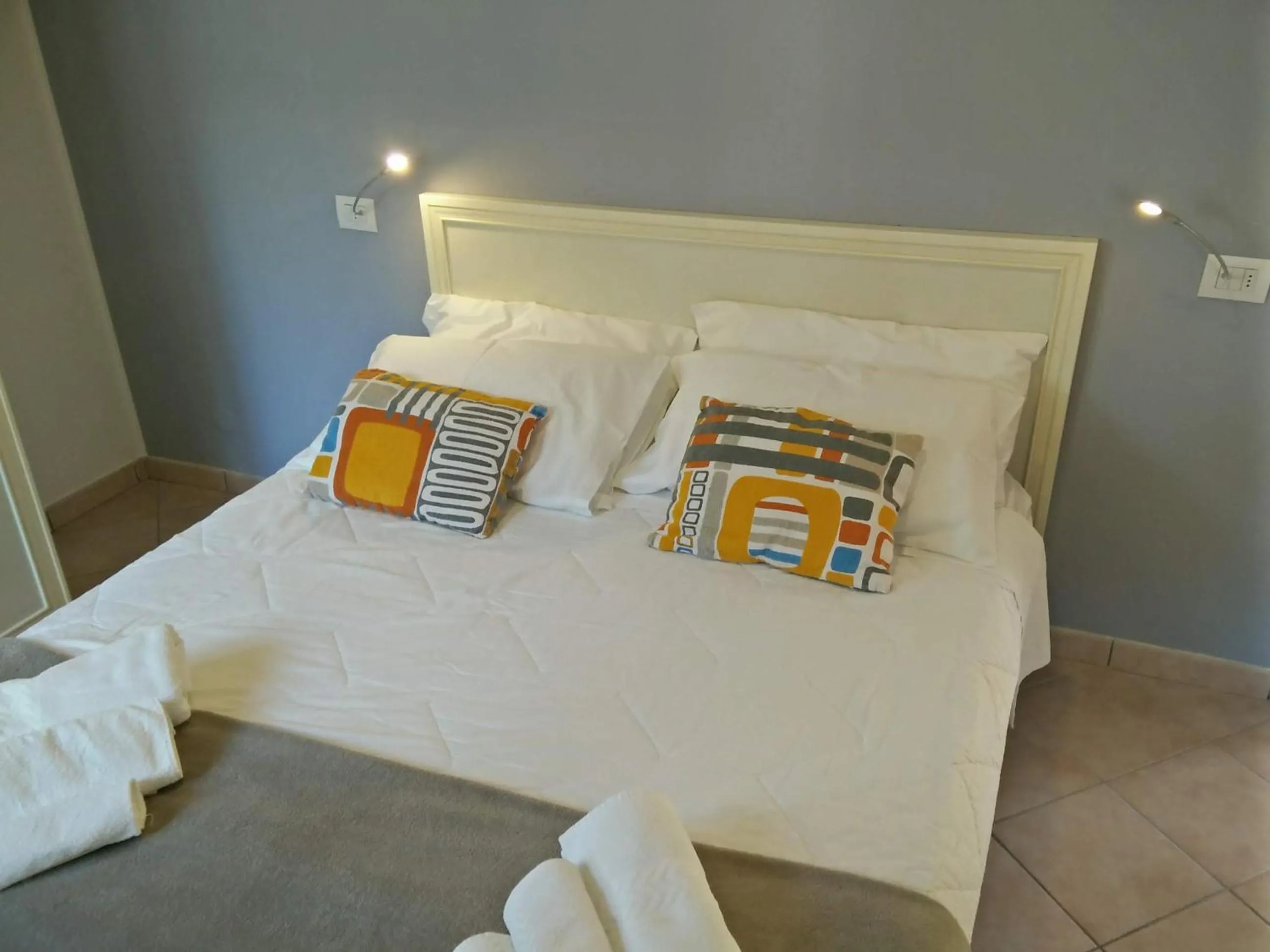 Bed in Hotel Garnì Anna