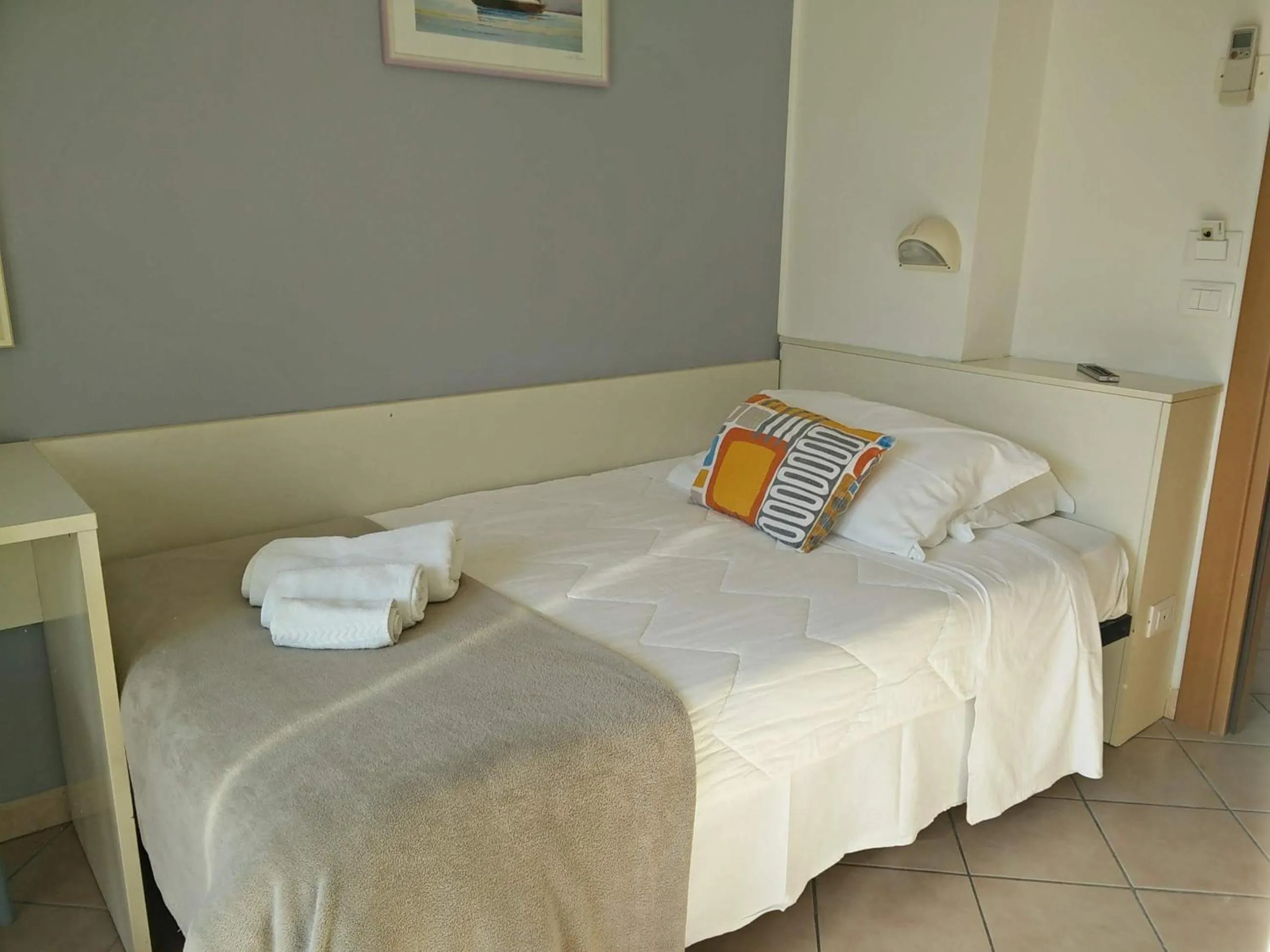 Bed in Hotel Garnì Anna