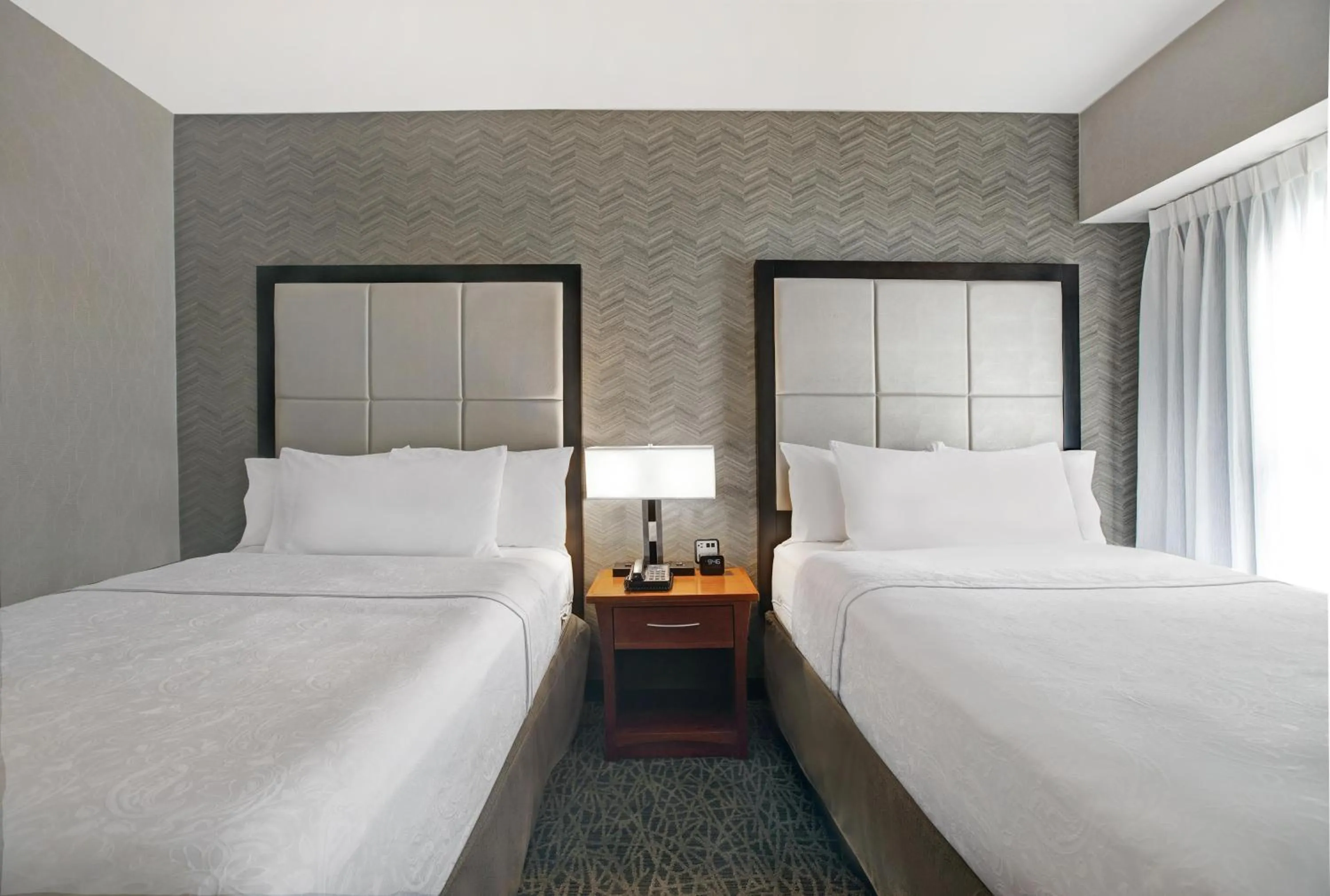 Bed in Homewood Suites by Hilton Chicago-Lincolnshire