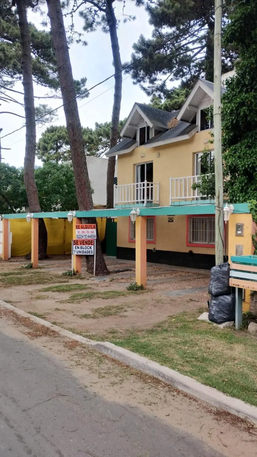 Property building in Pato Pinamar -Familiar-No se aceptan grupos de jóvenes