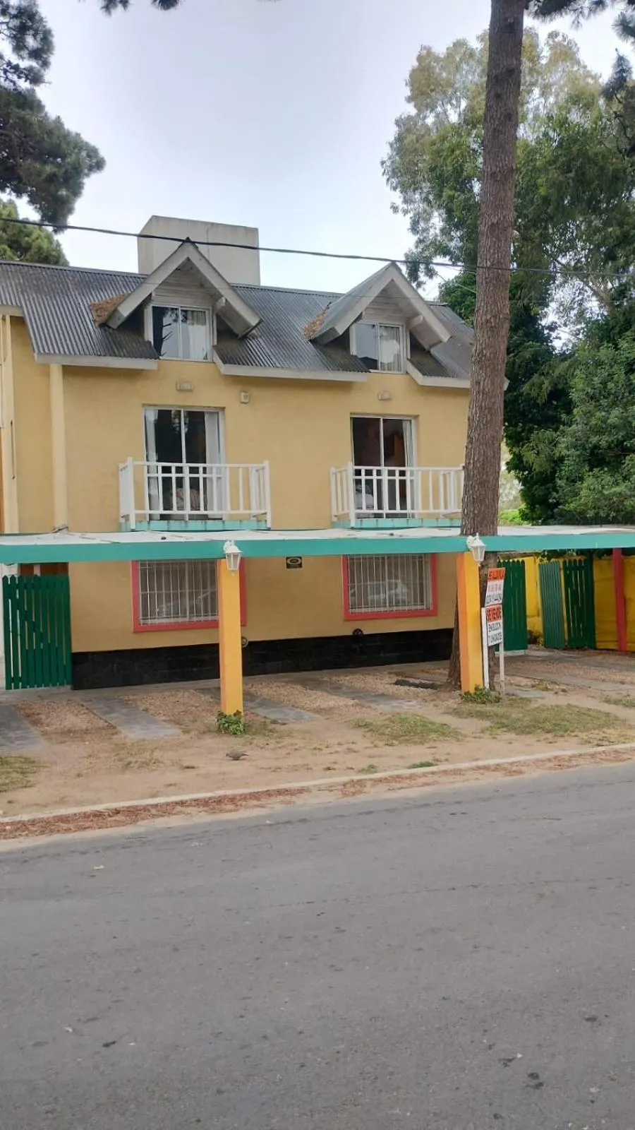 Property building in Pato Pinamar -Familiar-No se aceptan grupos de jóvenes