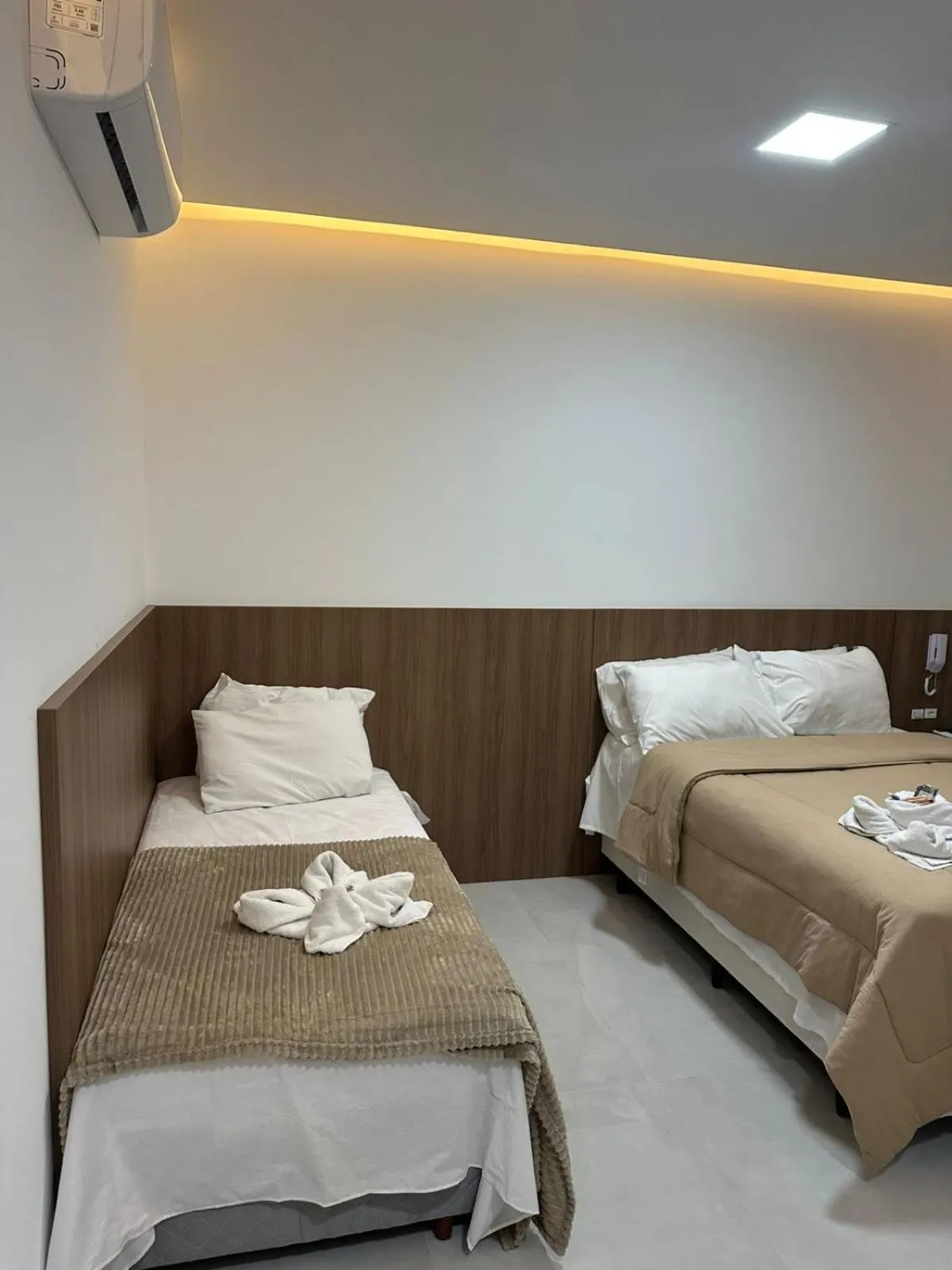 Photo of the whole room, Bed in Pousada Vó Dena