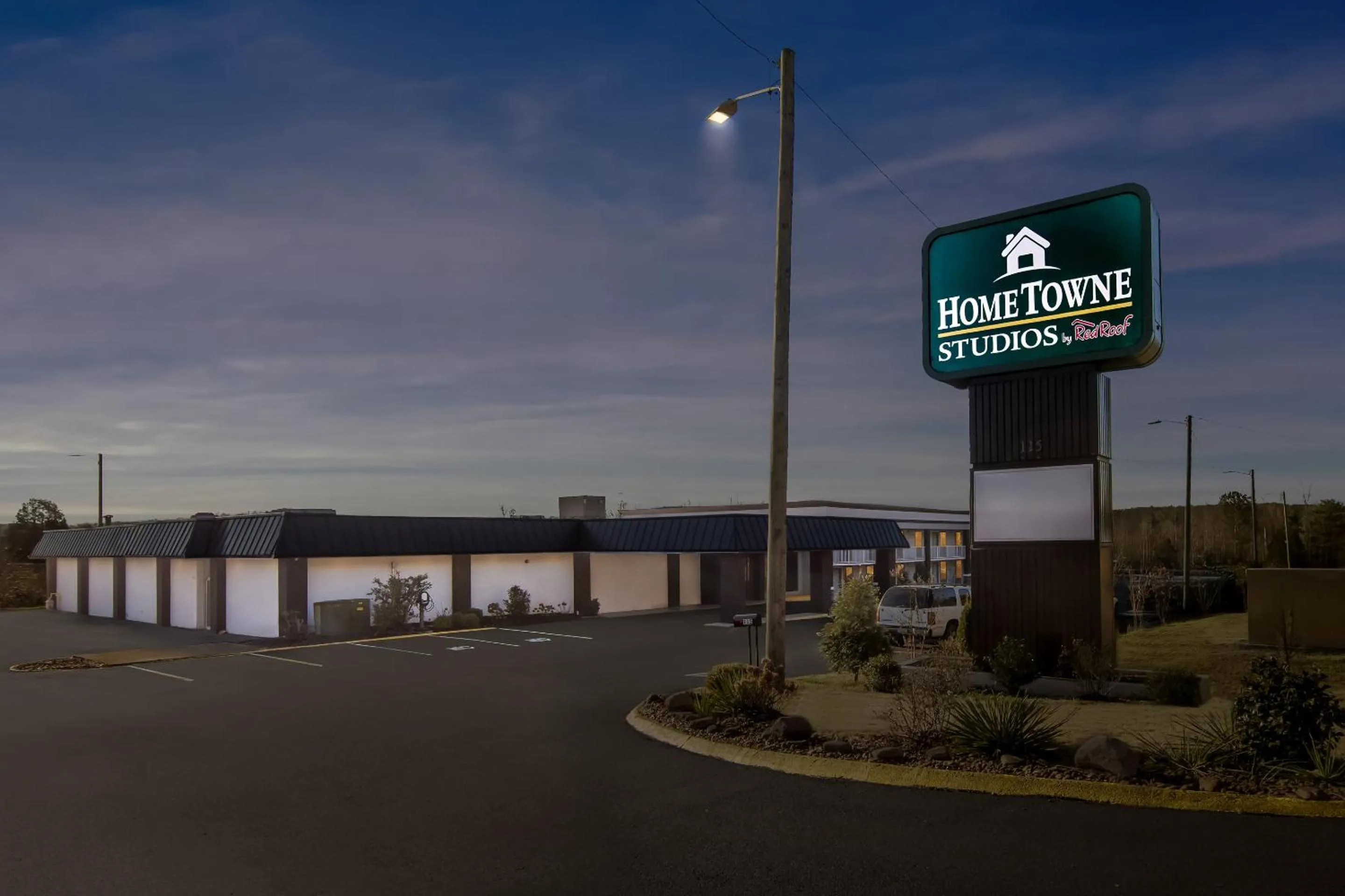 Facade/entrance in HomeTowne Studios by Red Roof Athens, TN