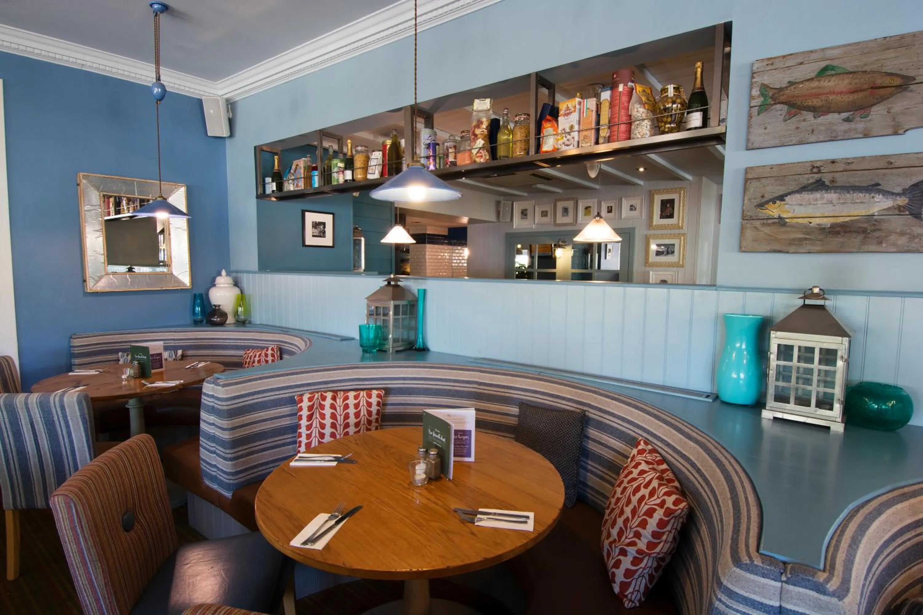 Restaurant/places to eat in Tullie Inn