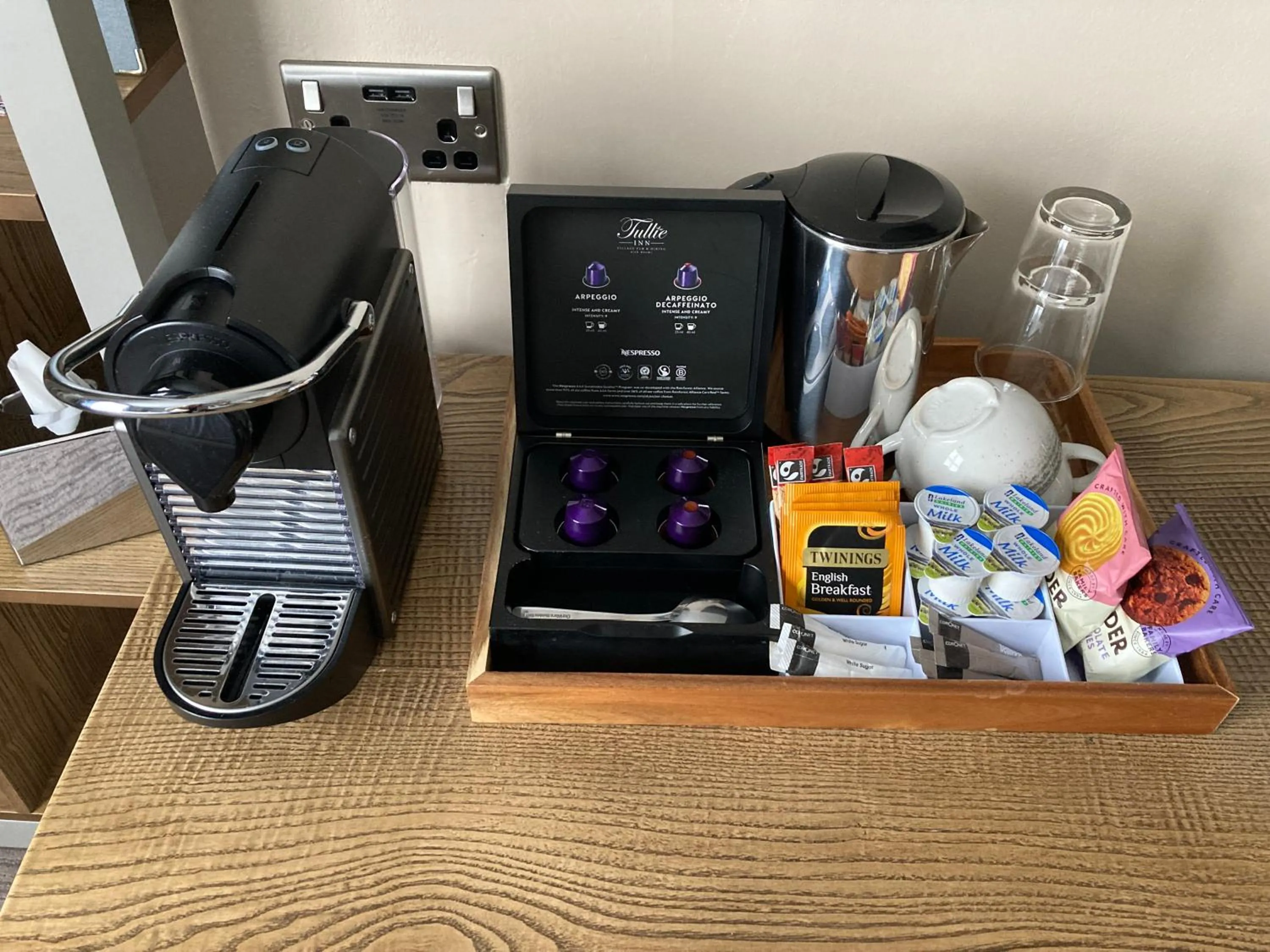 Coffee/tea facilities in Tullie Inn